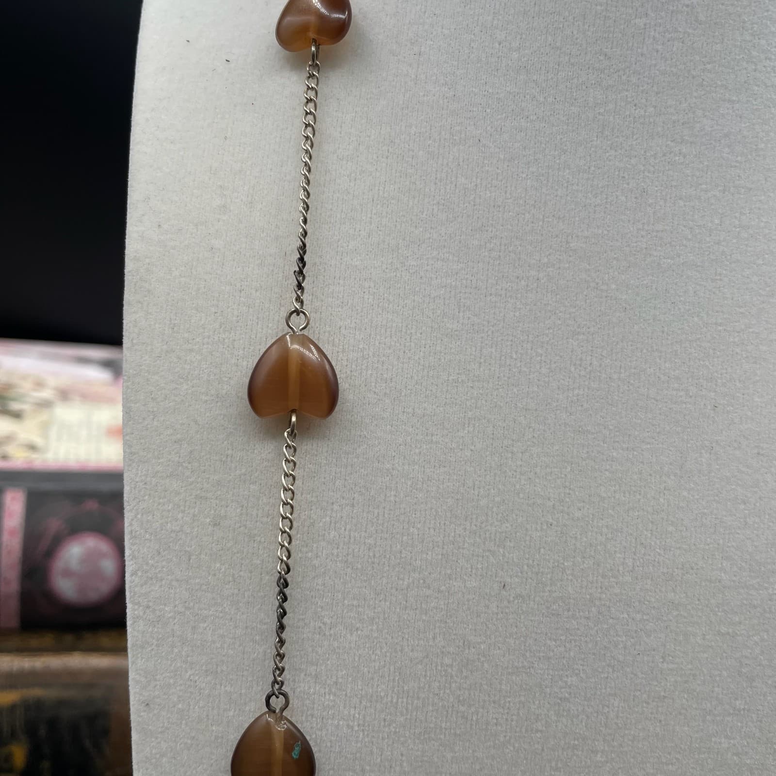 Vintage Silver-Tone Curb Chain Amber Lucite Hearts Statement Station Necklace - Thumbnail 4