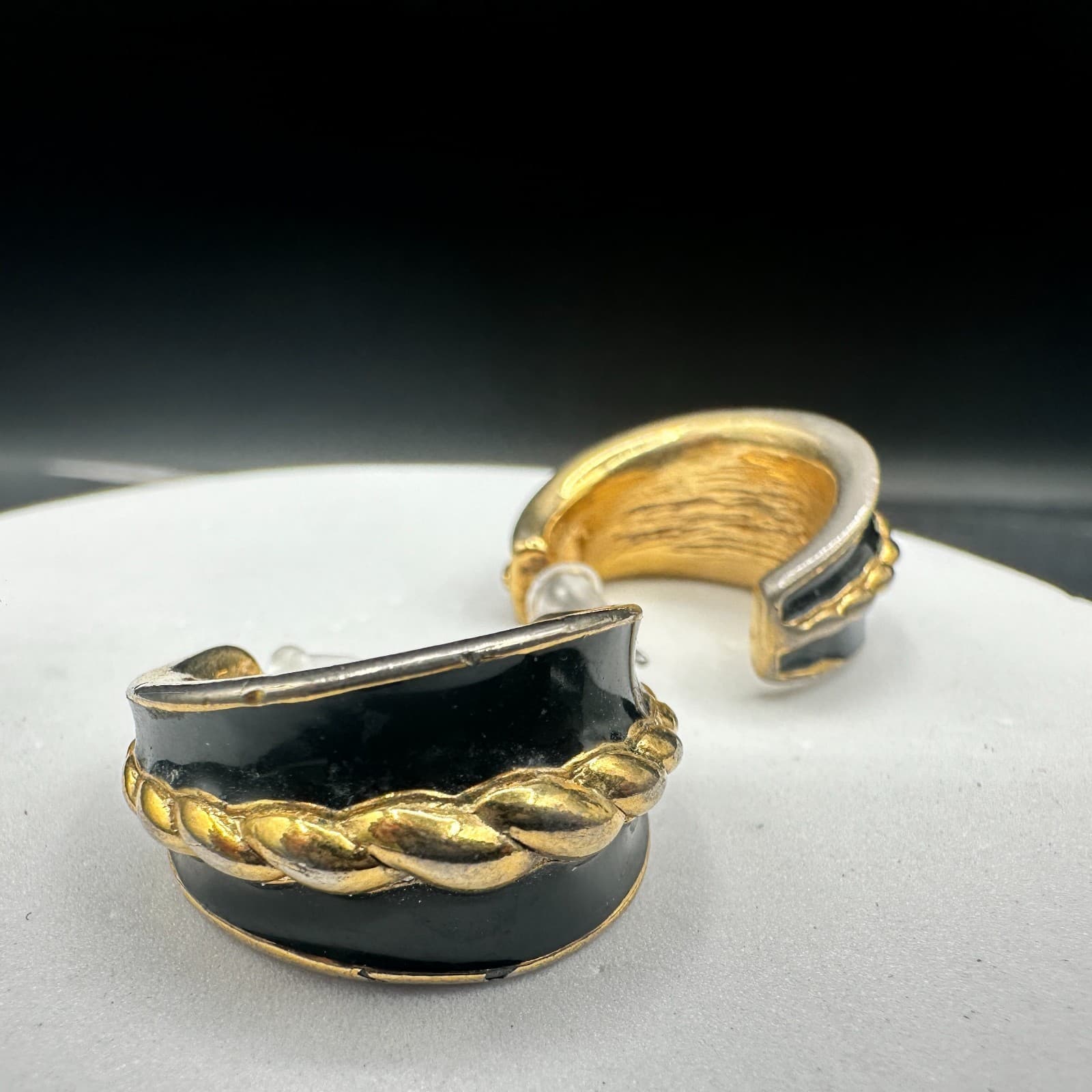 Vintage 90s Black Enamel Gold Tone Chunky Hoop Earrings Braided Rope Mesh - Thumbnail 2