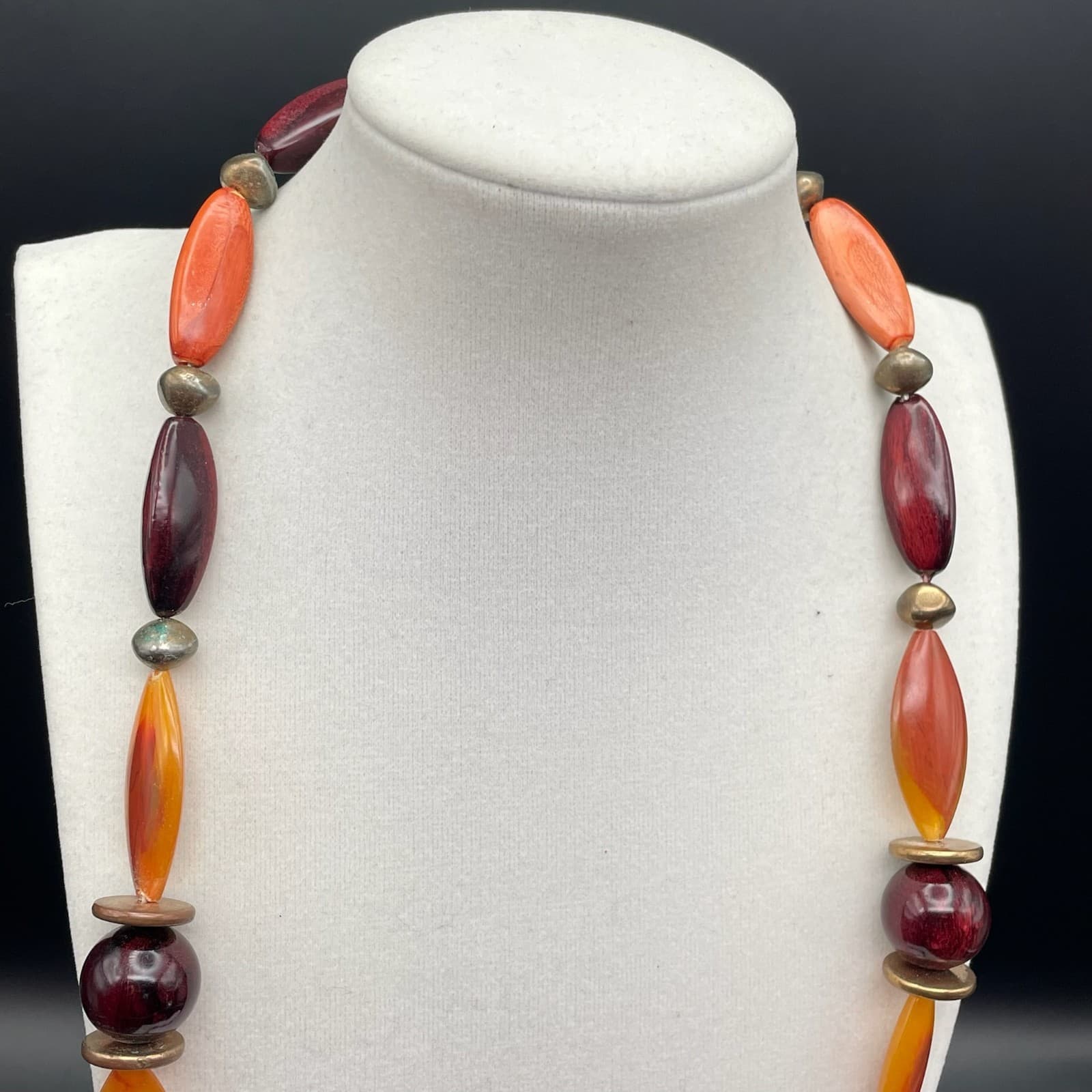 Vintage Orange & Burgundy Beaded Necklace Gold Tone Autumn Boho Style - Thumbnail 2