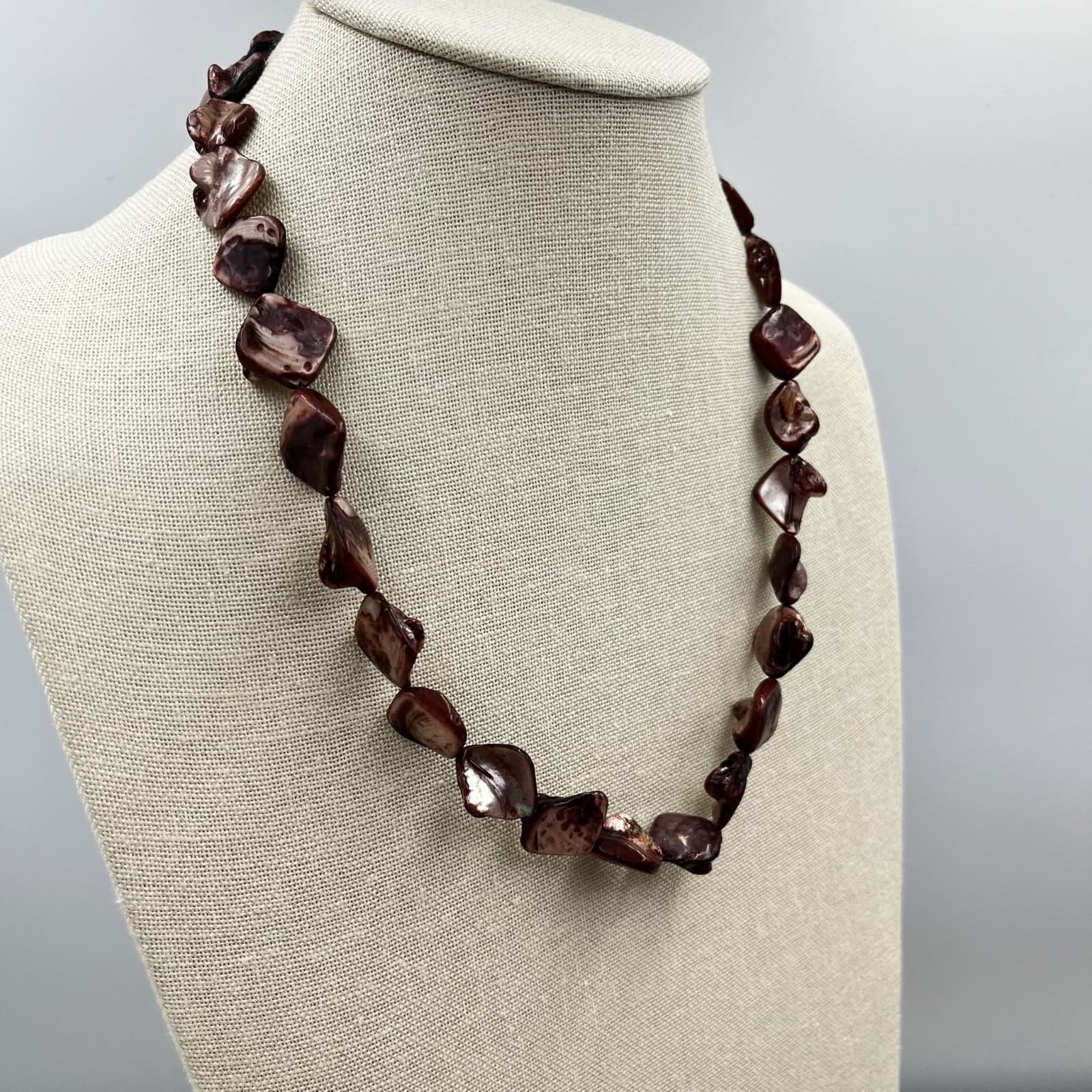 Vintage Iridescent Brown Shell Nugget Necklace Natural Organic Boho Style - Thumbnail 9