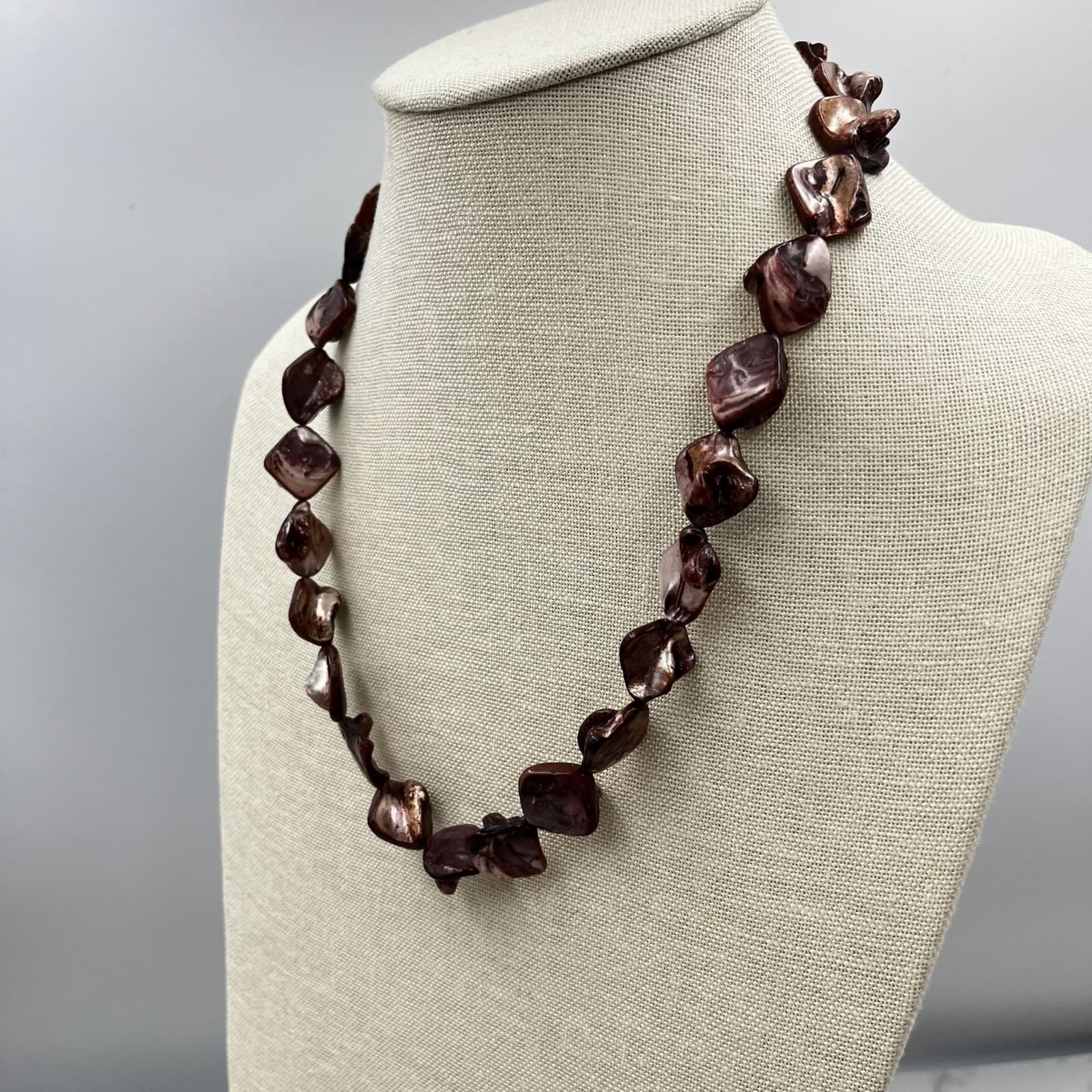 Vintage Iridescent Brown Shell Nugget Necklace Natural Organic Boho Style - Thumbnail 8