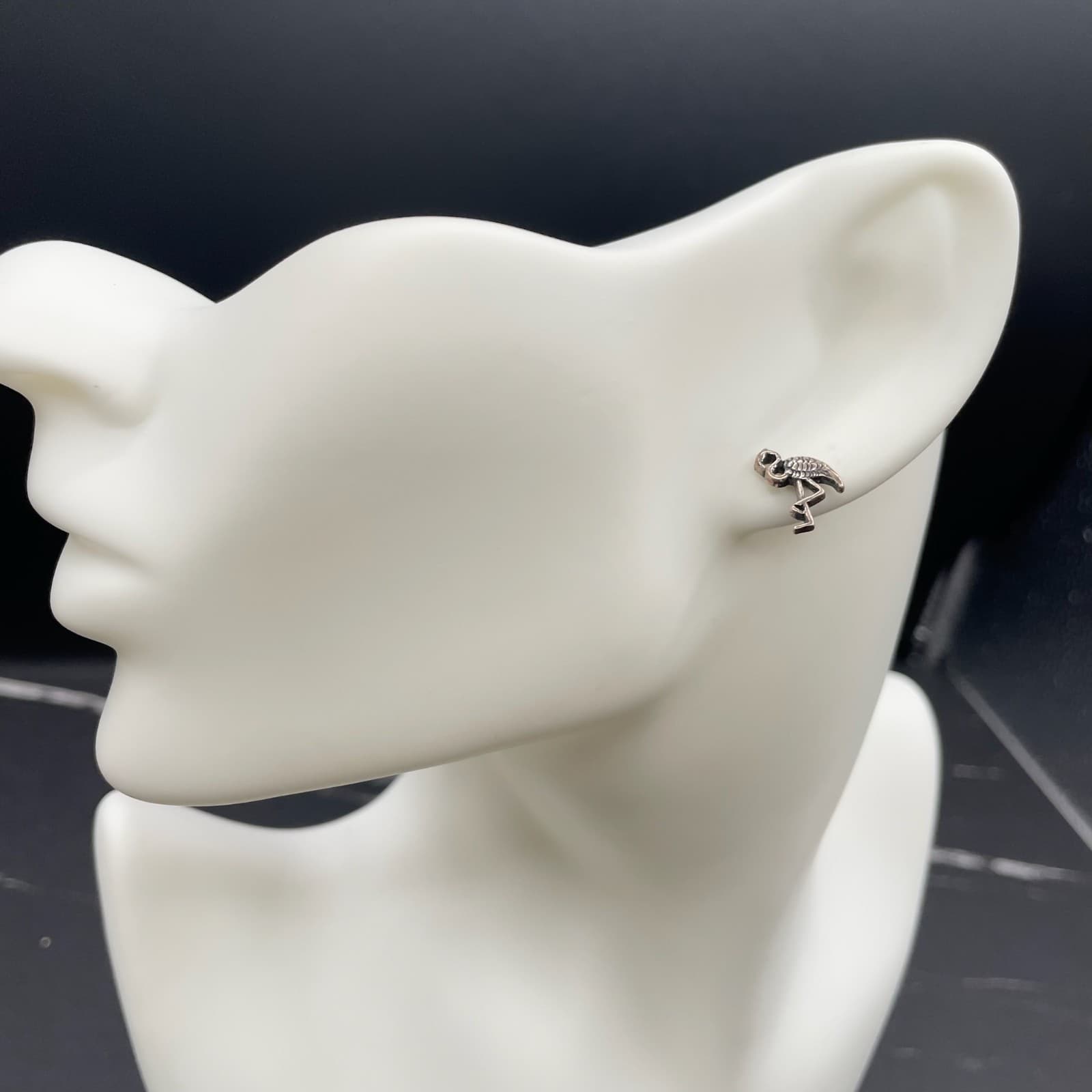 Vintage Silver-Tone Classic Fashion Textured Flamingo Butterfly Back Earrings - Thumbnail 10