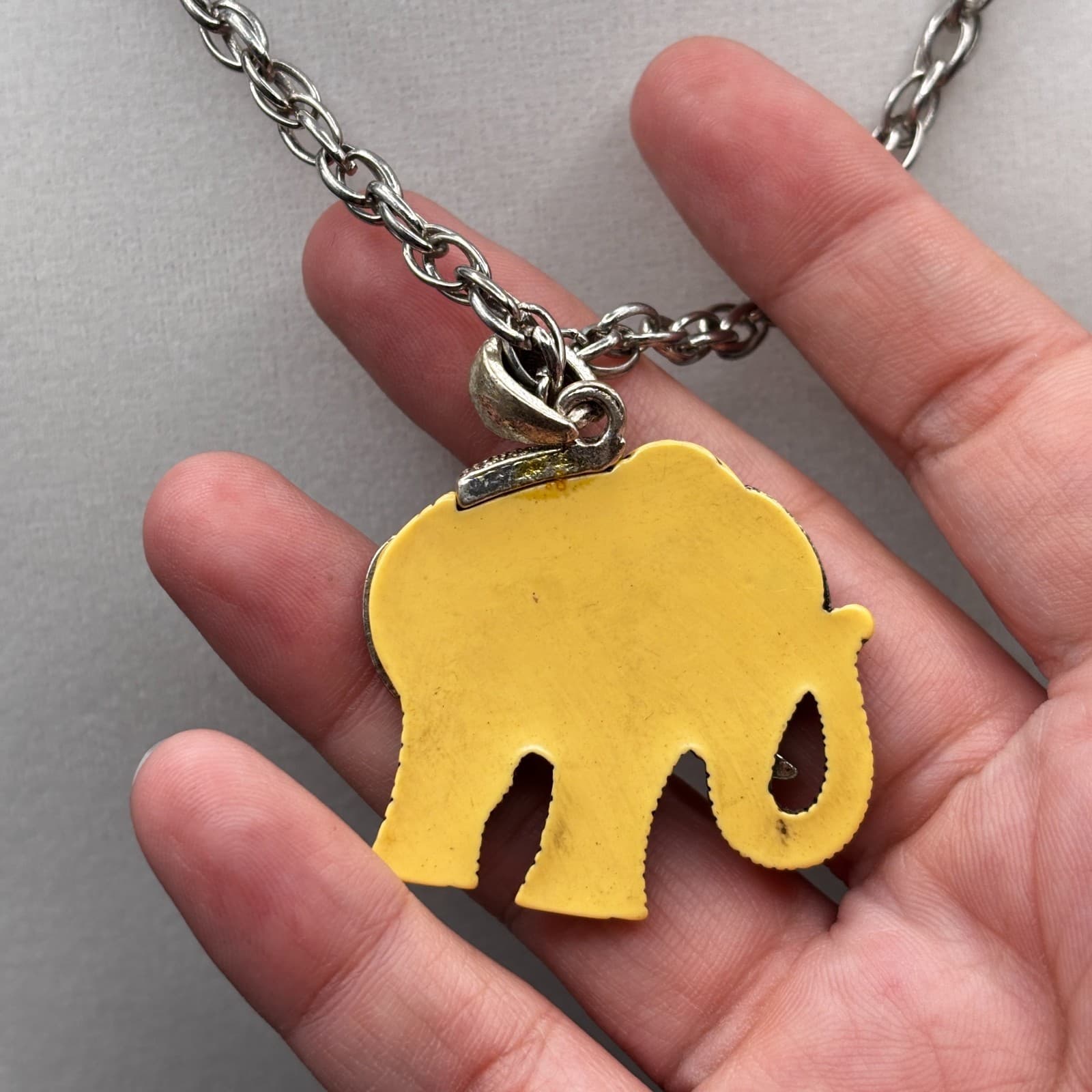 VTG Elephant Pendant Necklace AB Rhinestones Lobster Clasp Silver Tone Chain - Thumbnail 5