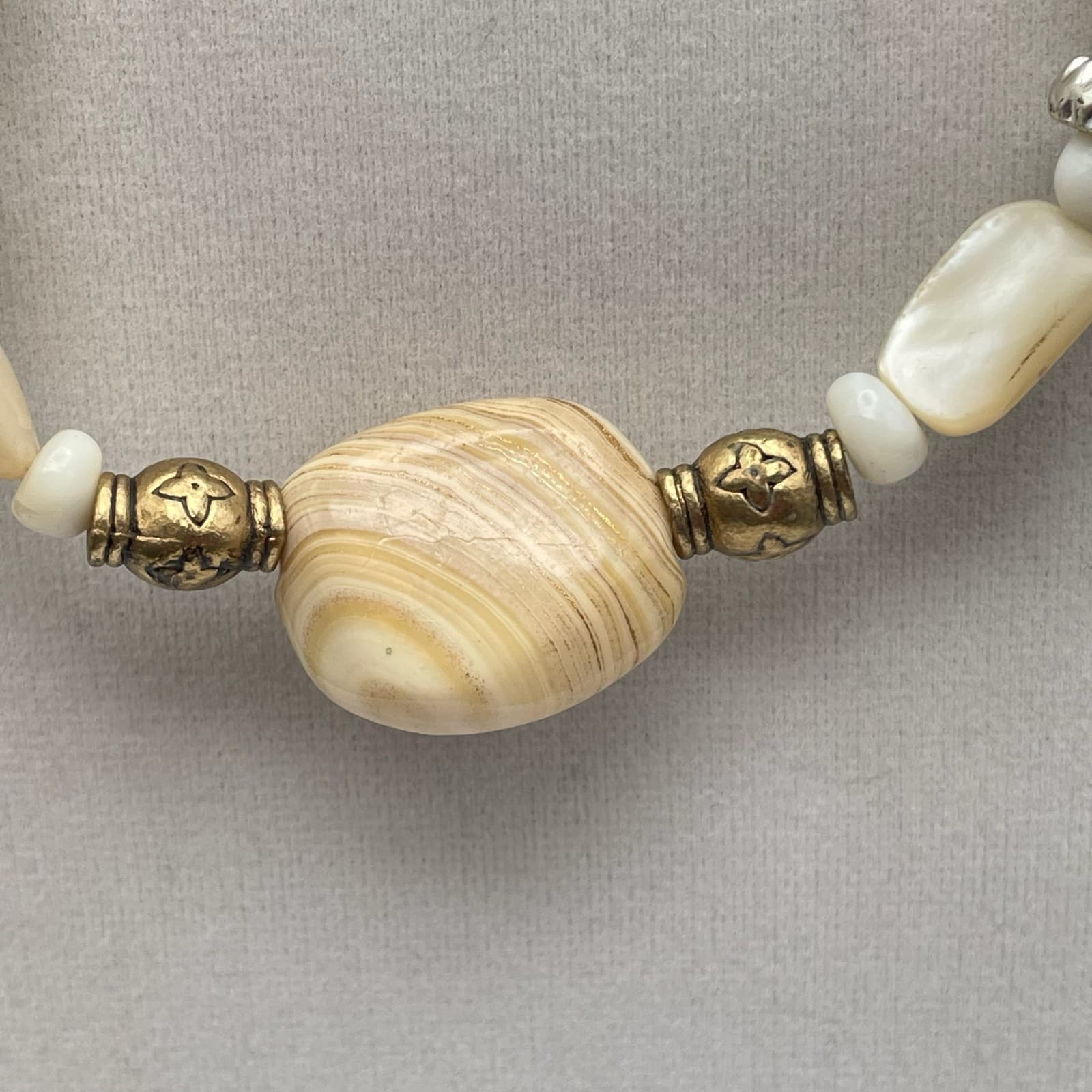 Vintage Statement Wood and Shell Beaded Necklace Accents Bohol Style Jewelry - Thumbnail 5