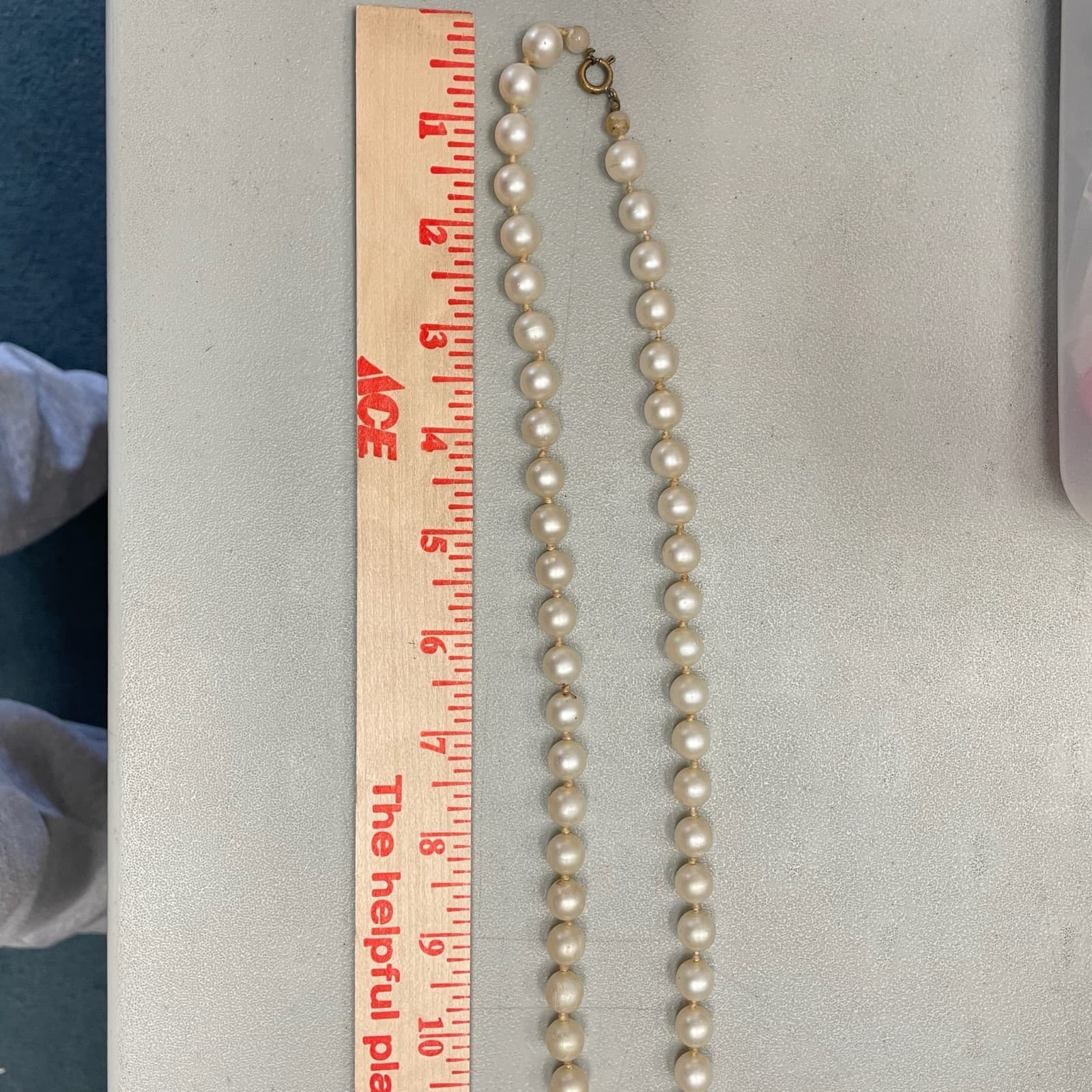 VTG Cream Classic Traditional Plastic Double-Strand Beaded Push Lock Necklace - Thumbnail 10