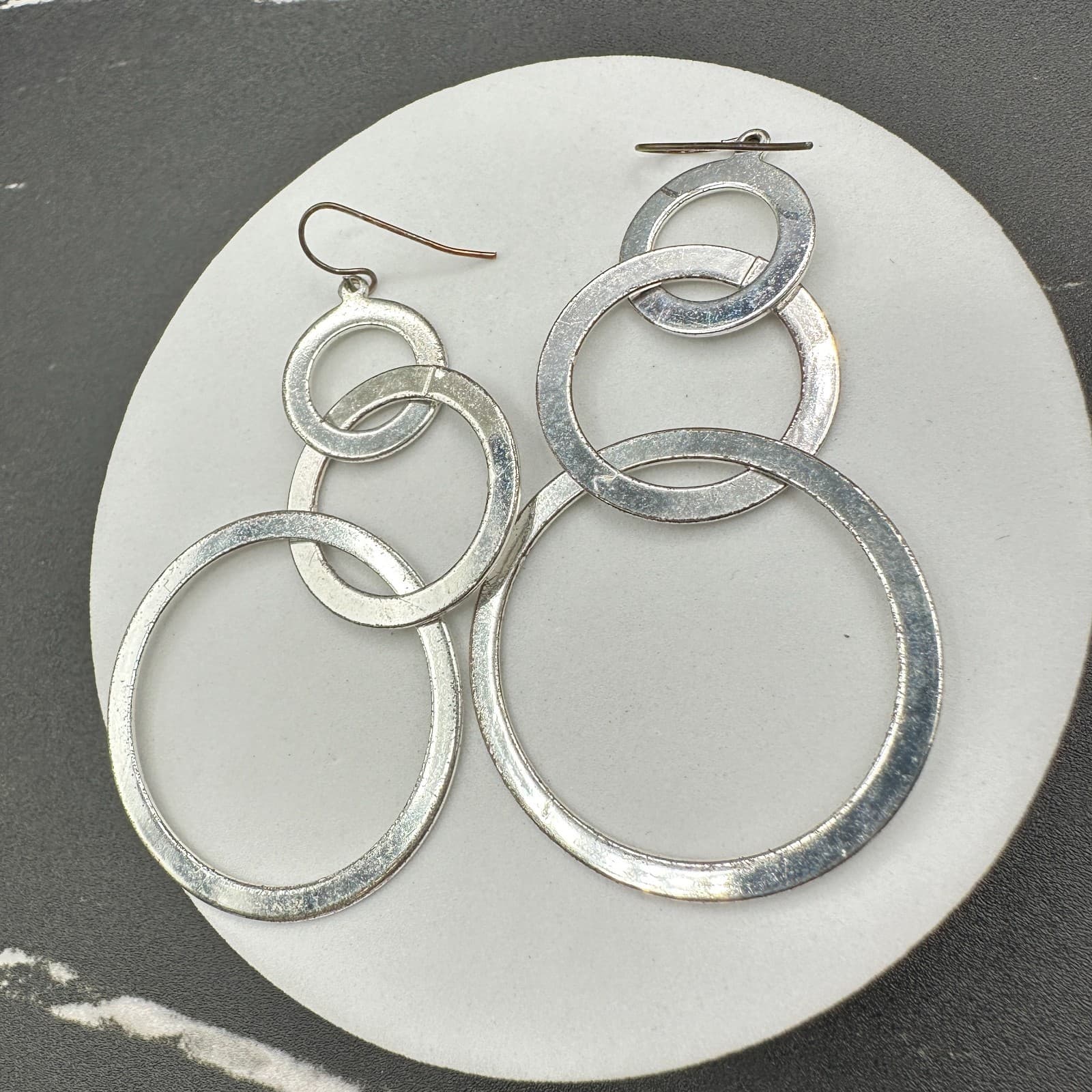 Vintage Silver Tone Interlocking Hoop Earrings Dangle Long Modern Fashion Large - Thumbnail 10