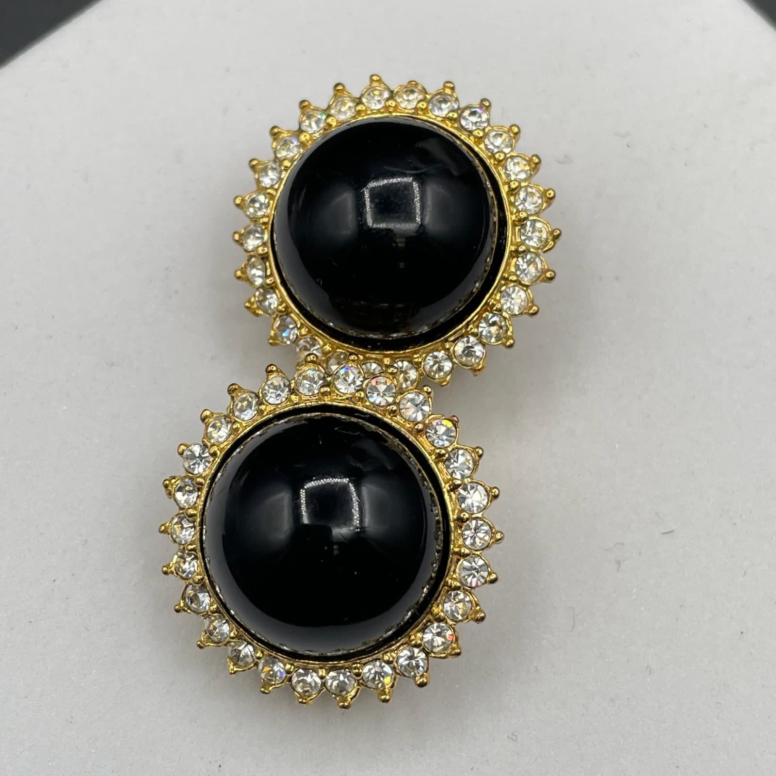 Gold-Tone Floral Rhinestone Embellished Black Onyx Round Stud Clip-On Earrings - Thumbnail 2