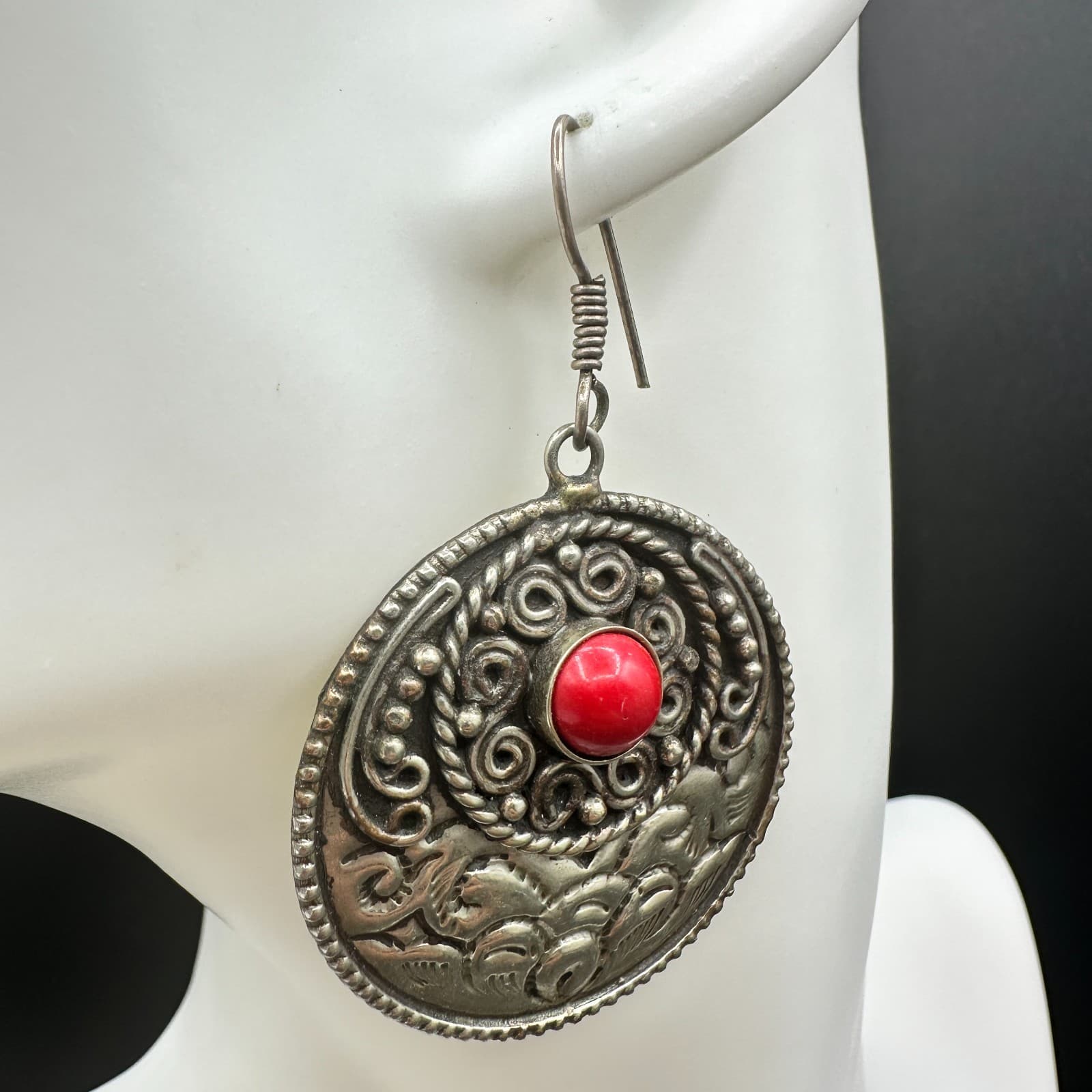 VTG Tibetan Ethnic Dangle Earrings Silver Tone Metal Red Stone Filigree Round - Thumbnail 3