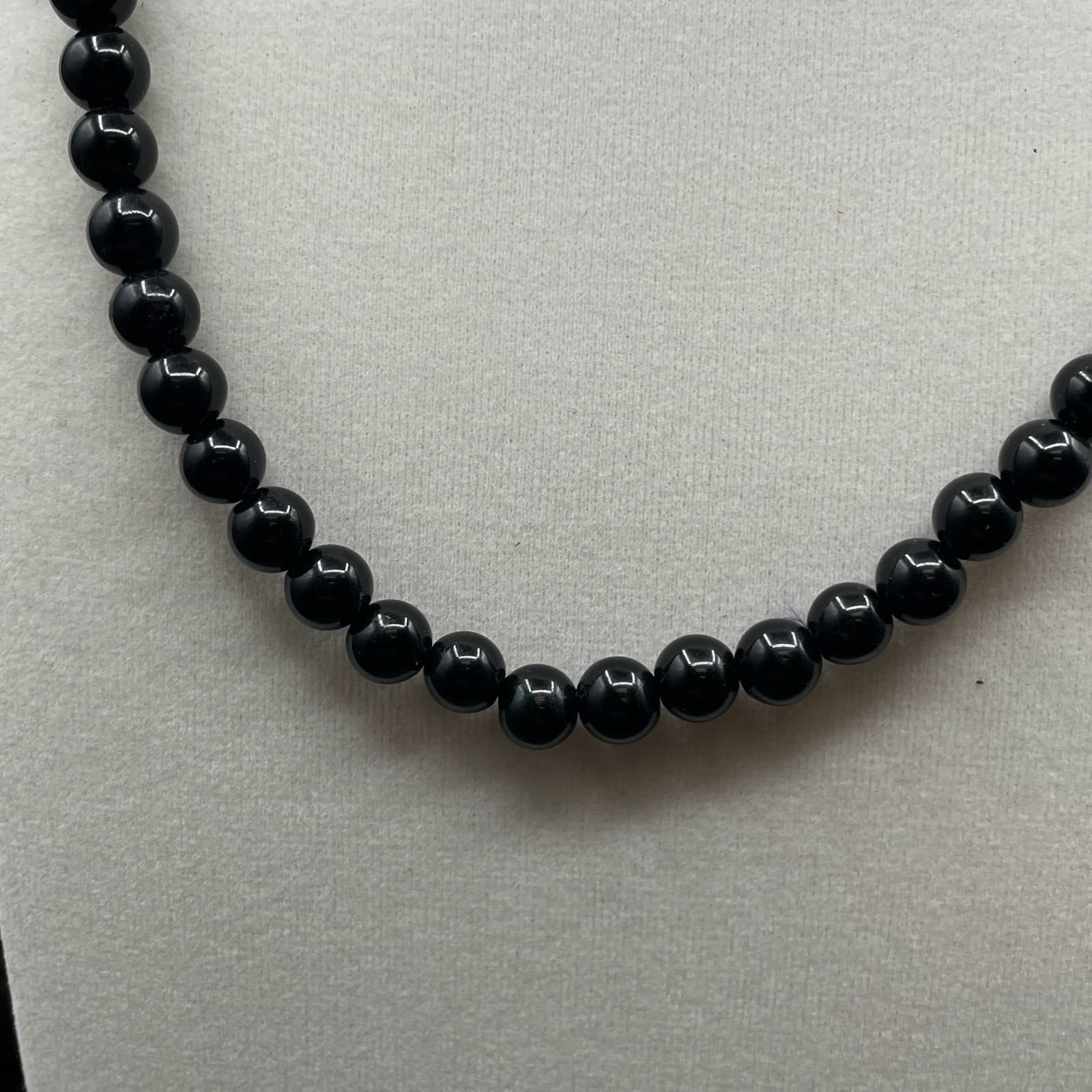 Vintage Black Classic Fashion Onyx Round Beaded Statement Lobster Necklace - Thumbnail 8