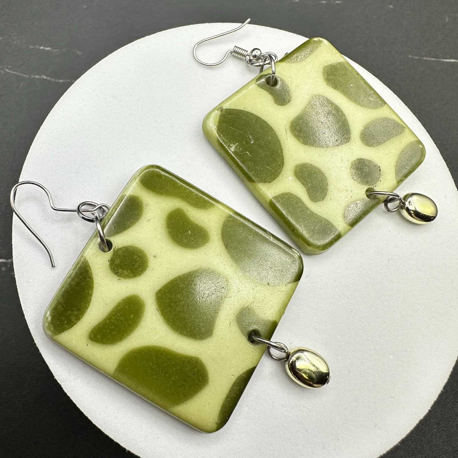 VTG Green Abstract Square Dangle Earrings Retro Plastic Geometric Drop Jewelry - Thumbnail 12