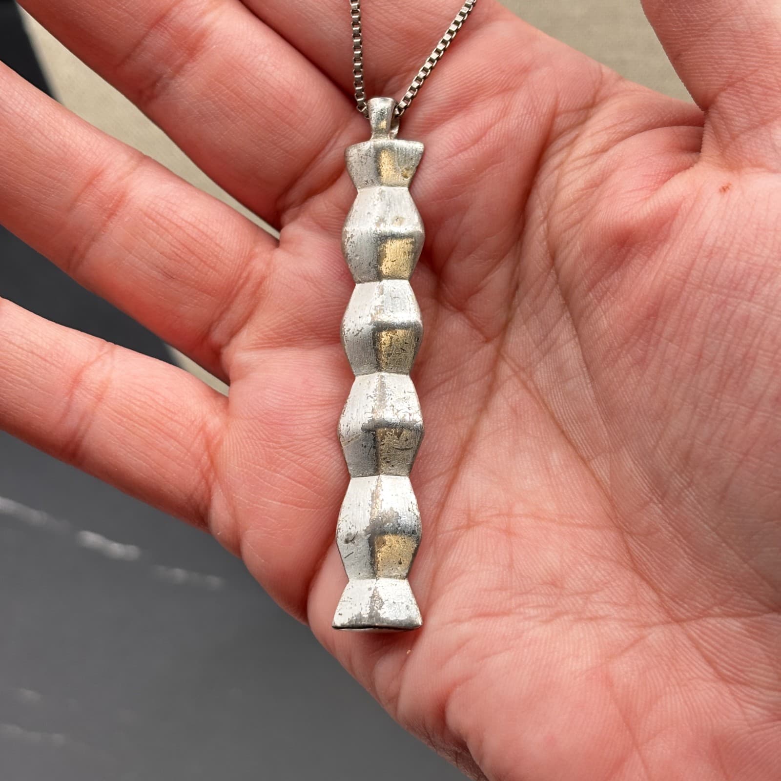 Long Geometric Pendant Necklace Women One Size Silver Tone Modern Minimalist - Thumbnail 6