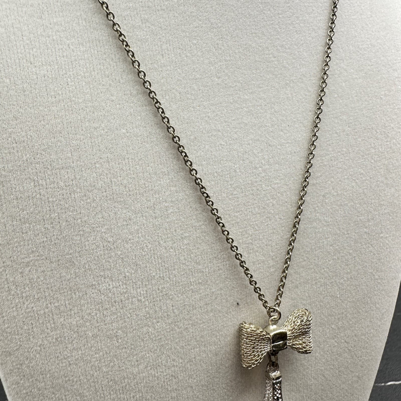 Claire's Silver-Tone Classic Adjustable Bow Detail Eiffel Tower Lobster Necklace - Thumbnail 5