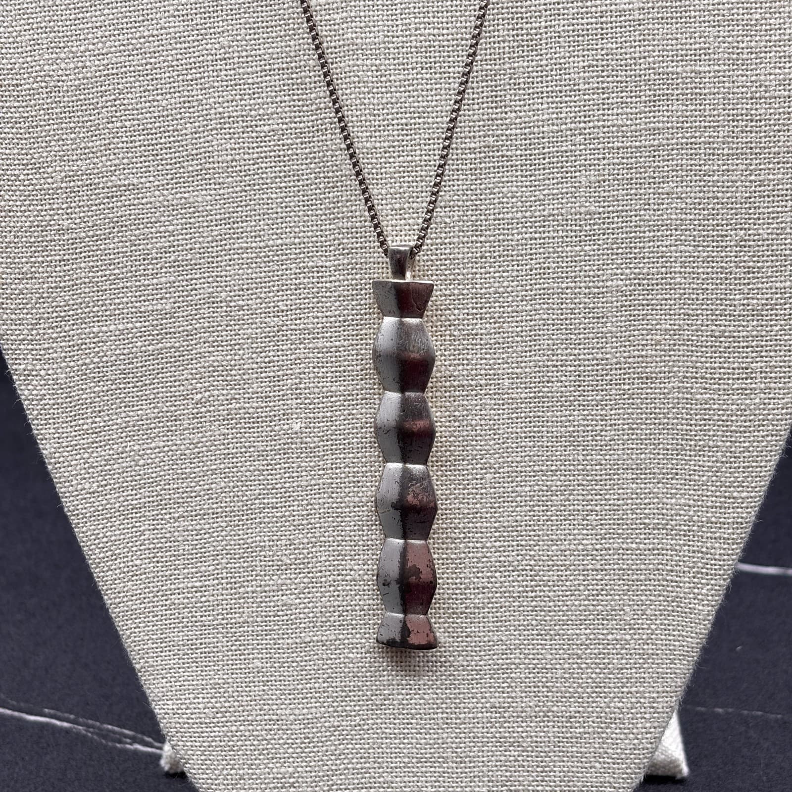 Long Geometric Pendant Necklace Women One Size Silver Tone Modern Minimalist - Thumbnail 2