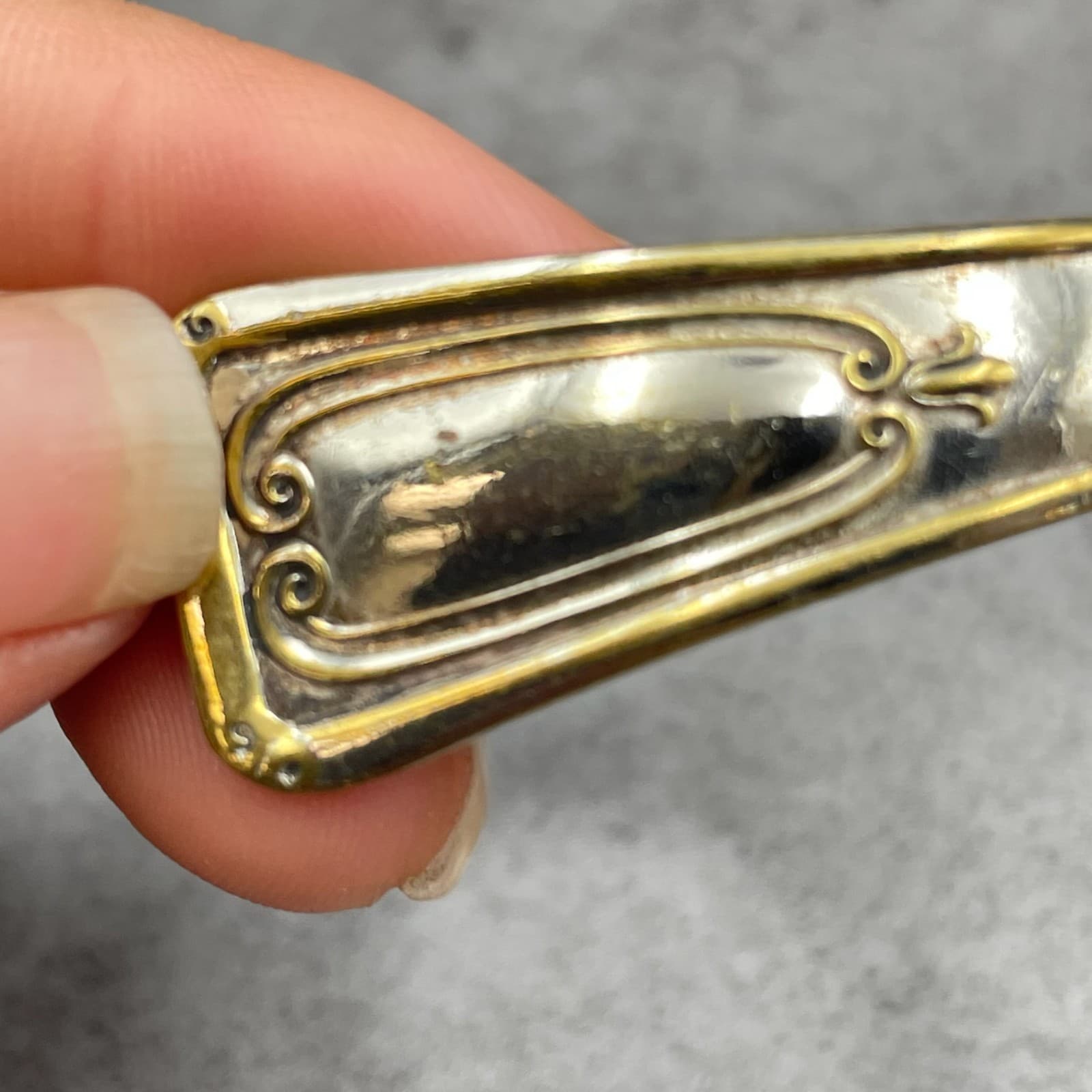 Vintage E&JB Two-Tone Classic Fashion Retro Metal Art Deco Cuff Slide Bracelet - Thumbnail 5