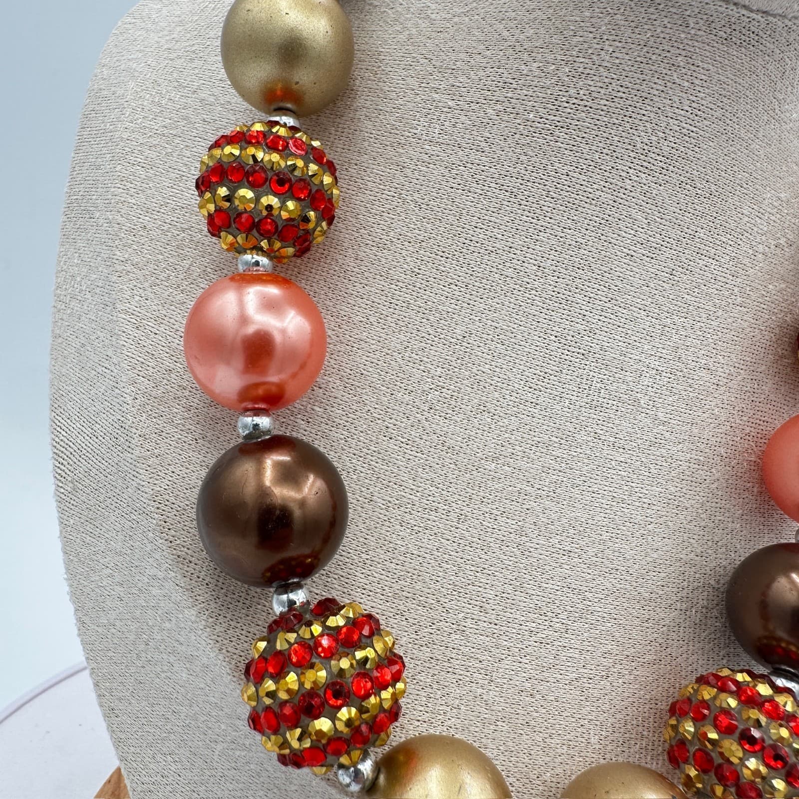 Chunky Beaded Statement Necklace Gold Brown Coral Rhinestone Retro - Thumbnail 3