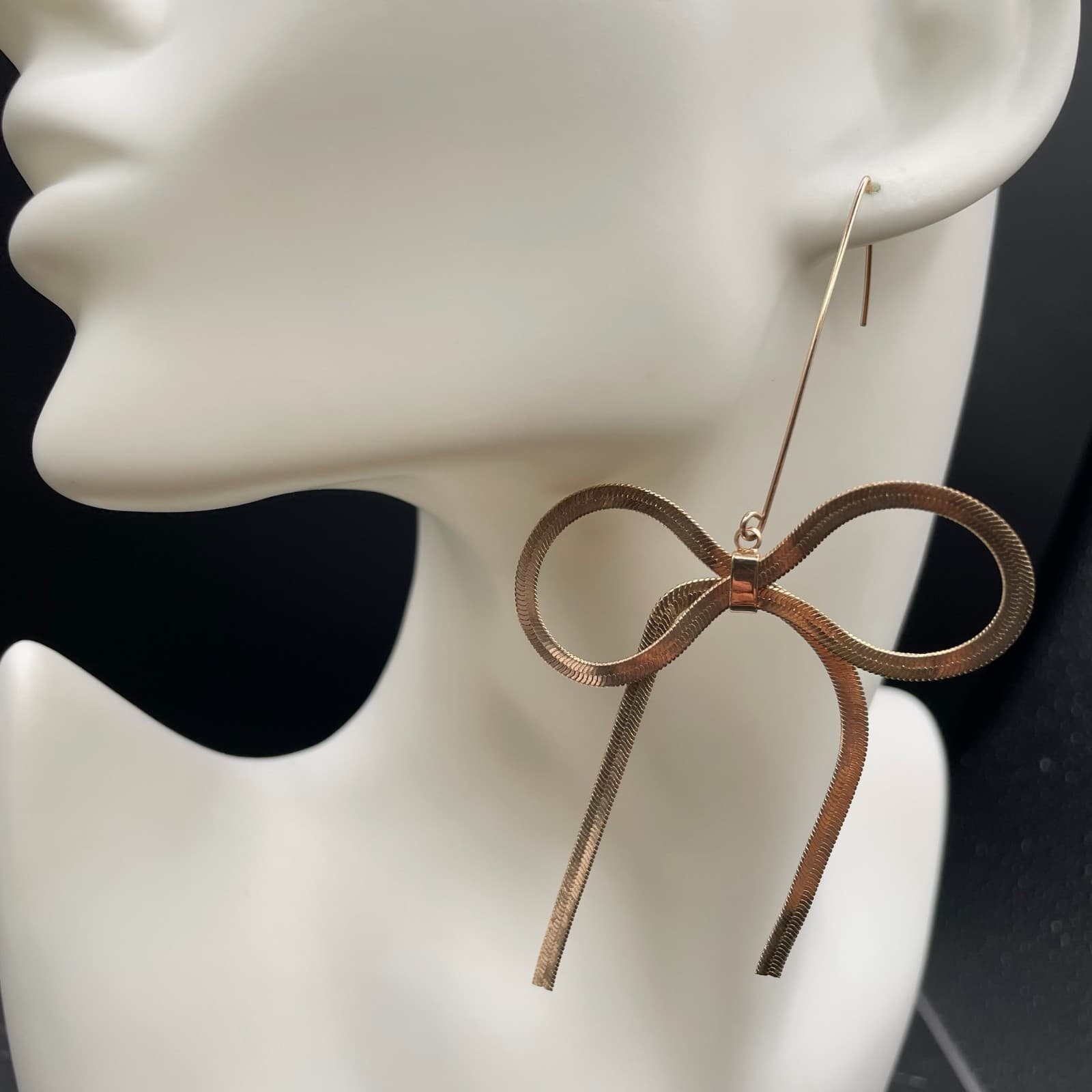 Classic Gold-Tone Fashion Herringbone Snake Chain Bow Drop French Hook Earrings - Thumbnail 8