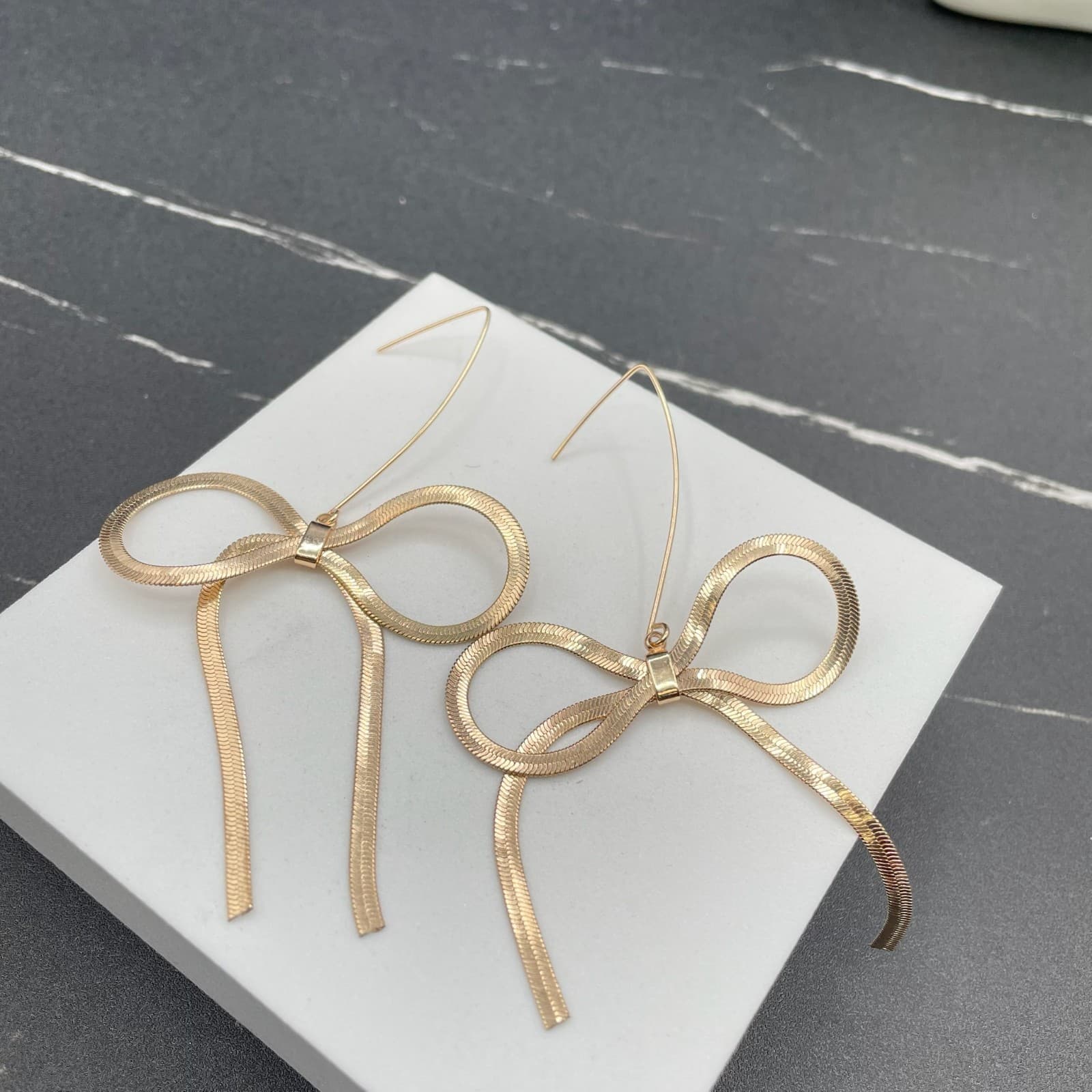 Classic Gold-Tone Fashion Herringbone Snake Chain Bow Drop French Hook Earrings - Thumbnail 4