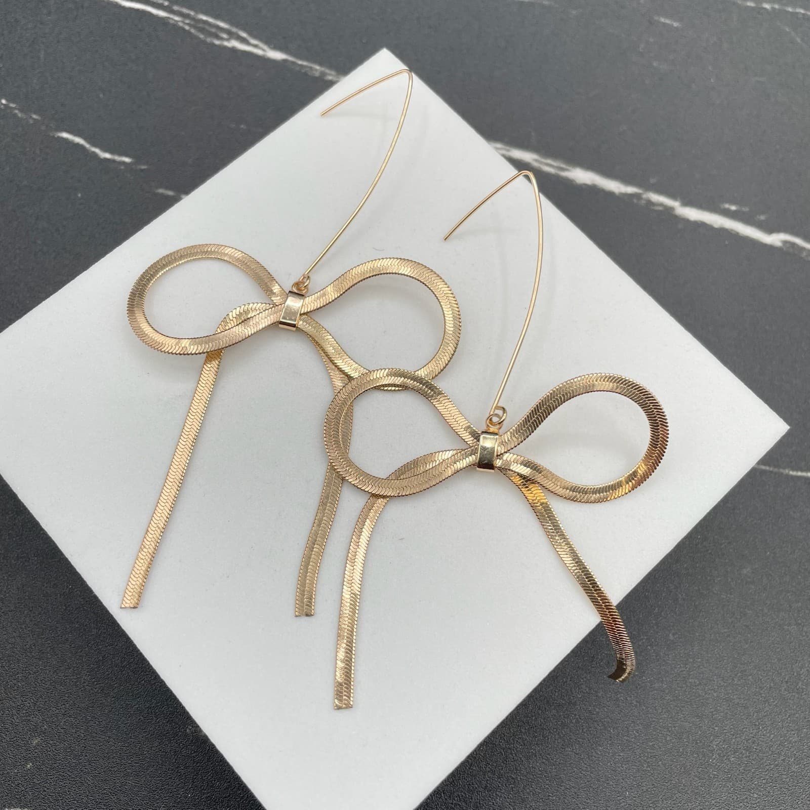 Classic Gold-Tone Fashion Herringbone Snake Chain Bow Drop French Hook Earrings - Image 1