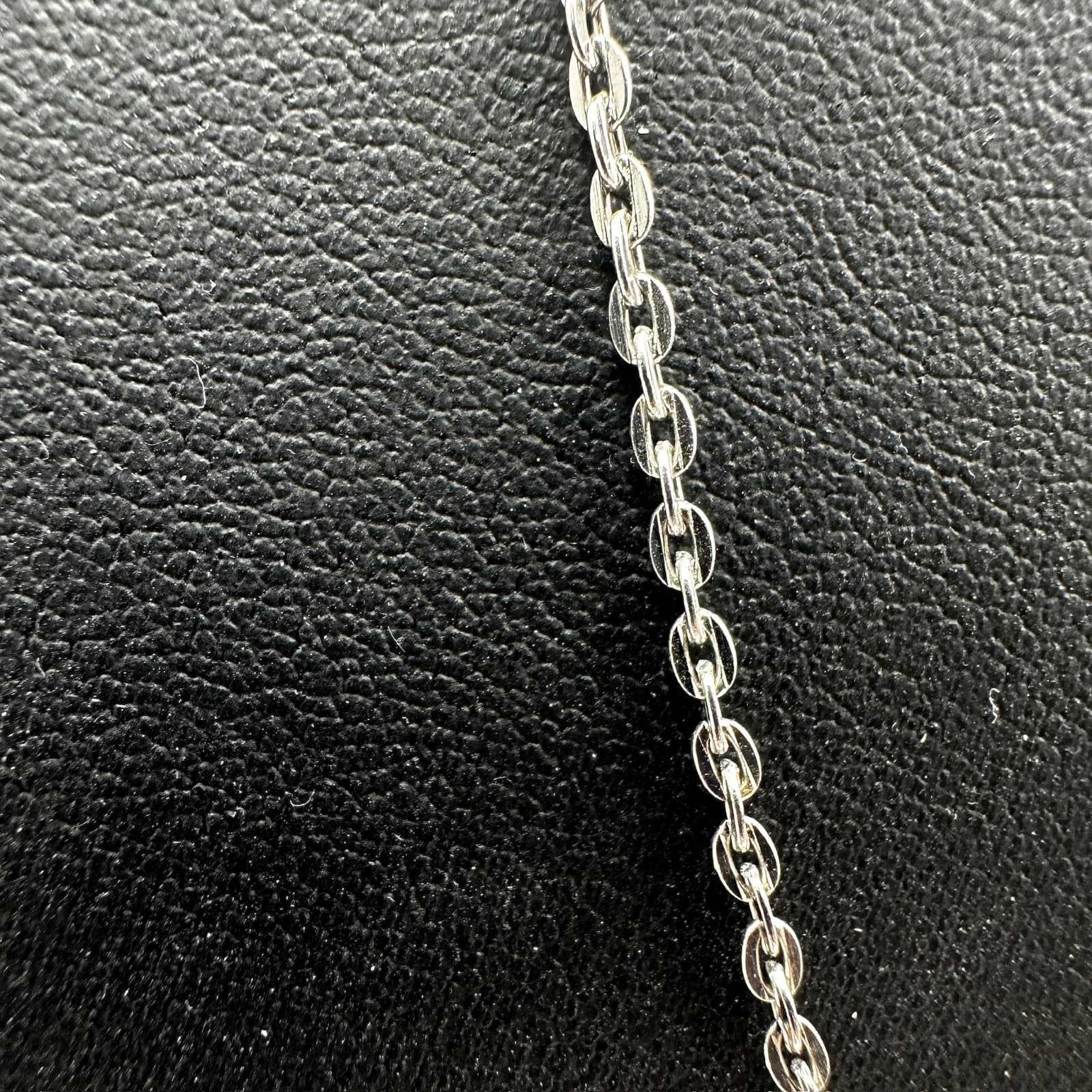 Vintage Green Enamel Flower Pendant Necklace Silver Tone Dainty Jewelry - Thumbnail 4