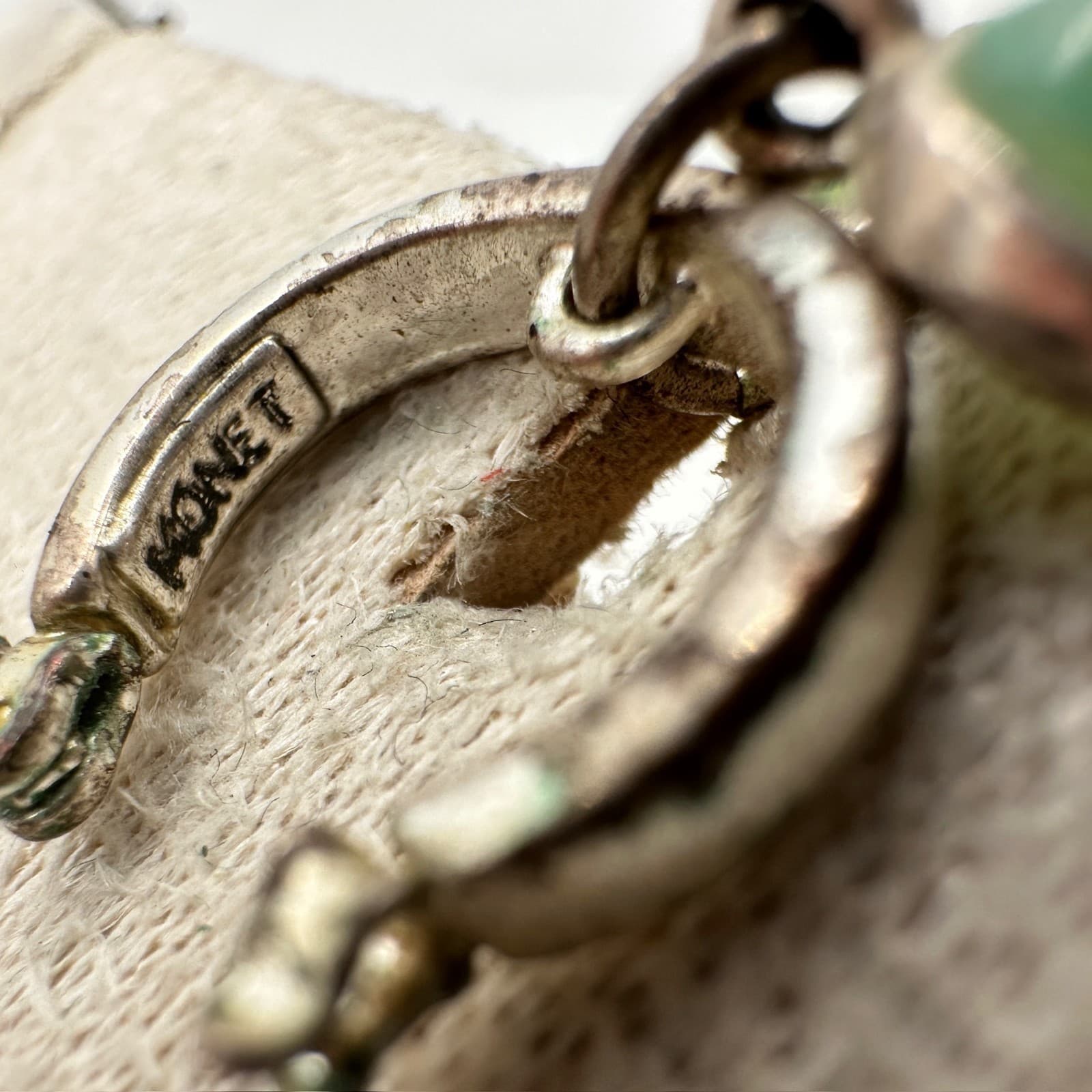 Vintage Monet Green Amber Oval Gemstones Silver-Tone Dangle Drop Earrings - Thumbnail 5