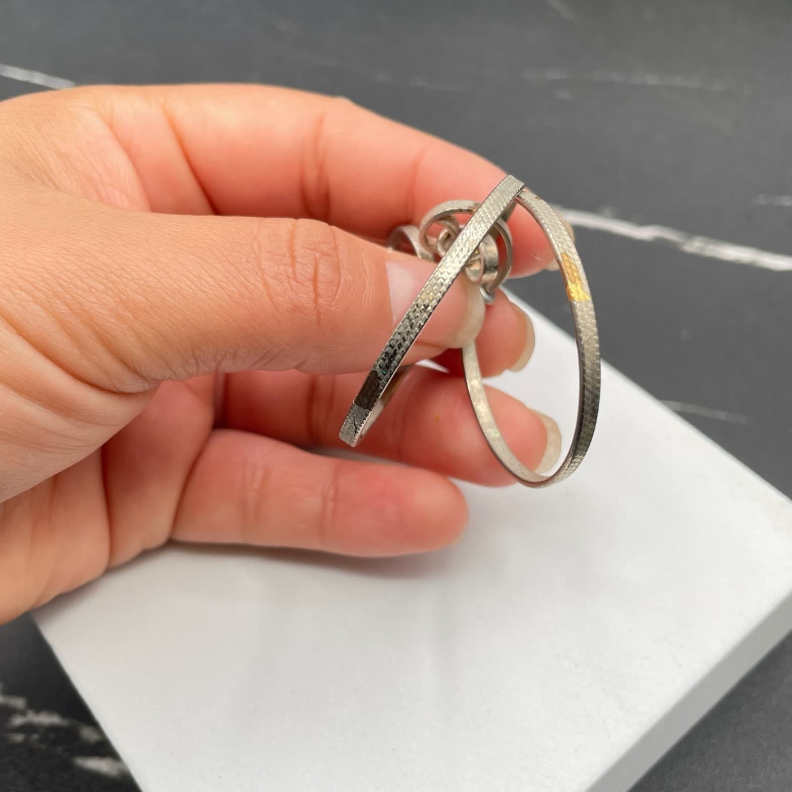 Contemporary Silver-Tone Classic Pebbled Multi-Link Geometric Hoop Drop Earrings - Thumbnail 8