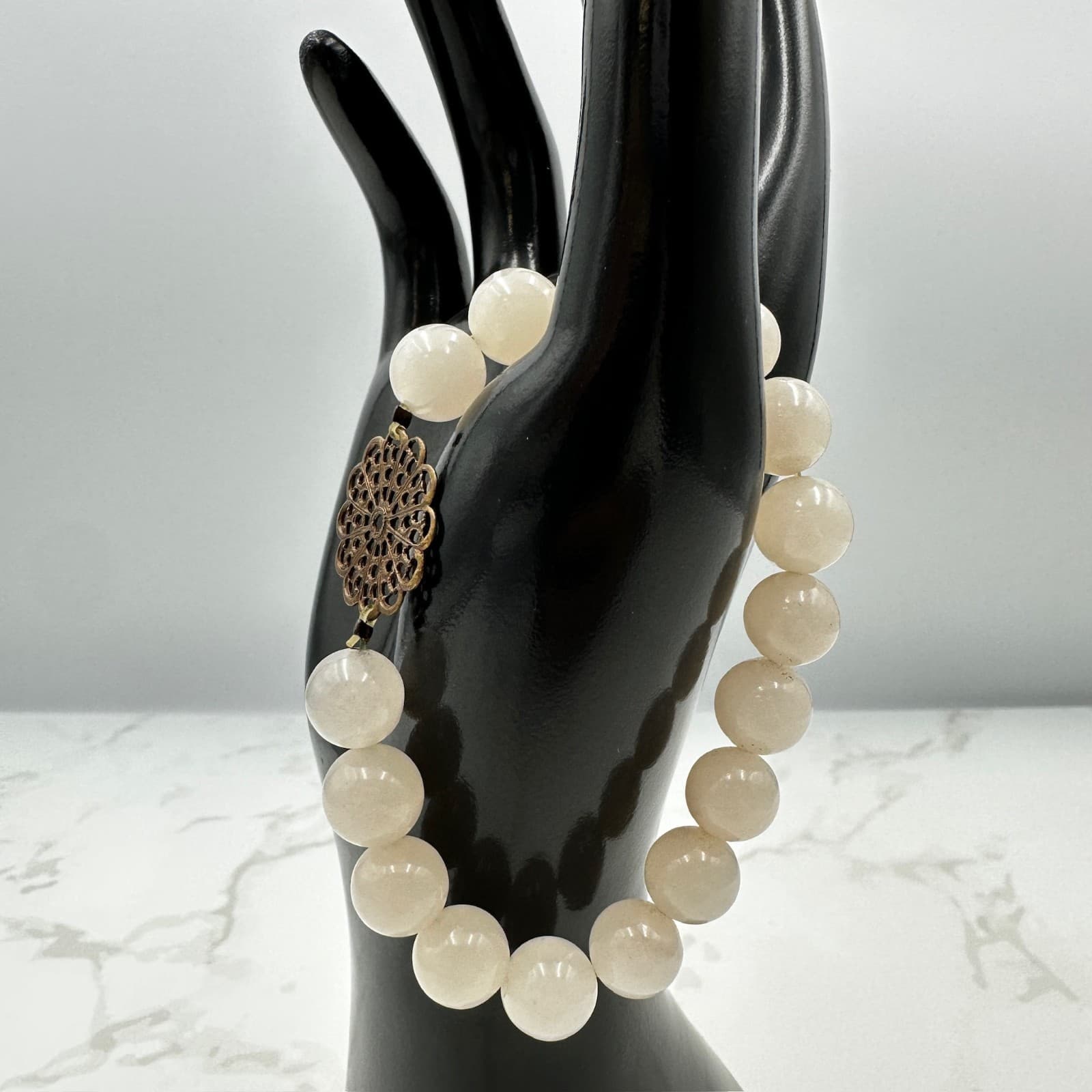 Vintage White Polished Quartz Beaded Stretch Floral Filigree Charm Pendant - Thumbnail 3