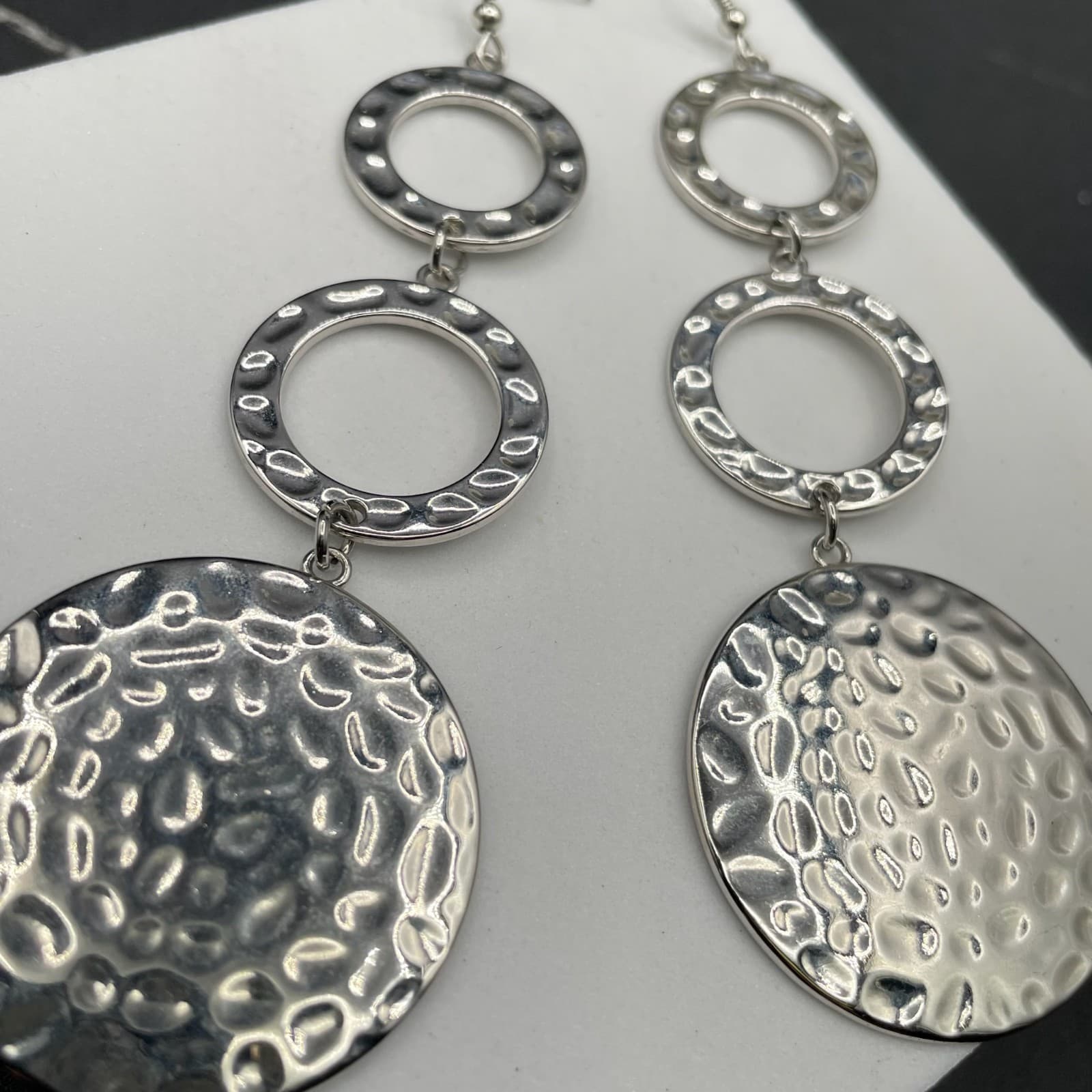 Bohemian Silver-Tone Hammered Triple Blooming Baubles Drop Dangle Earrings - Thumbnail 6