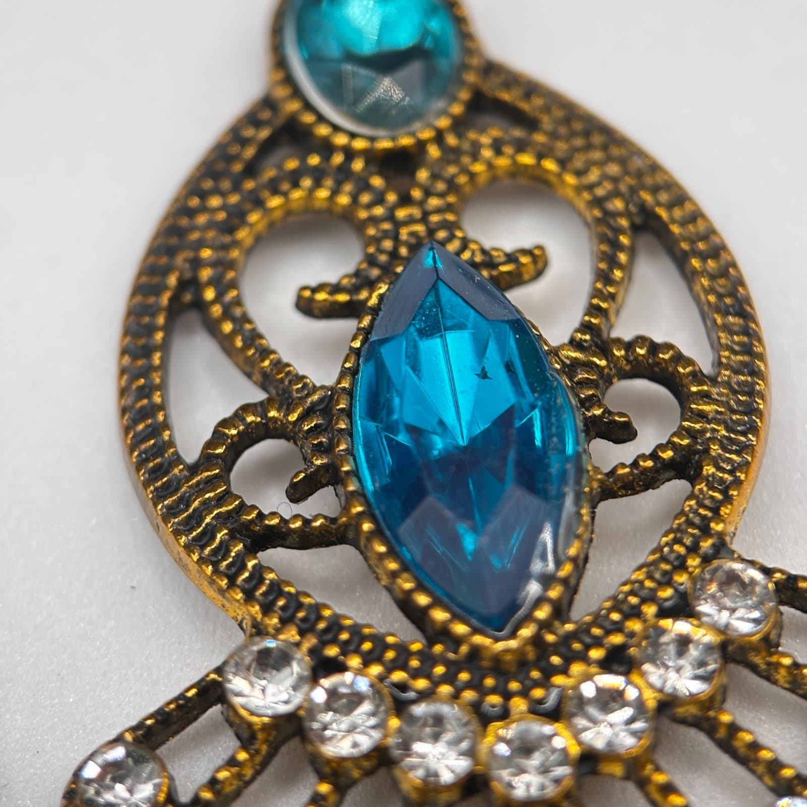 Vintage Y2K Brass Tone Dangle Earrings Blue Clear Rhinestone Filigree Women's - Thumbnail 6