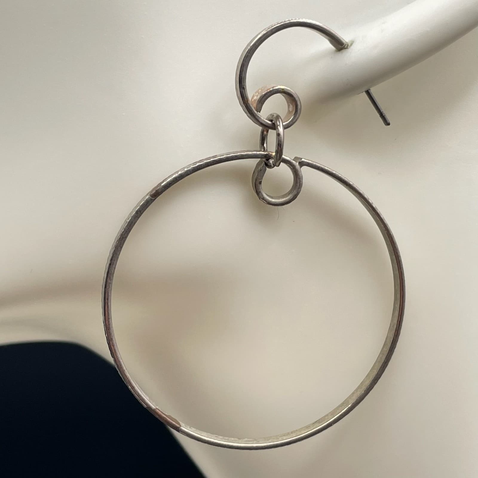 Contemporary Silver-Tone Classic Pebbled Multi-Link Geometric Hoop Drop Earrings - Thumbnail 12