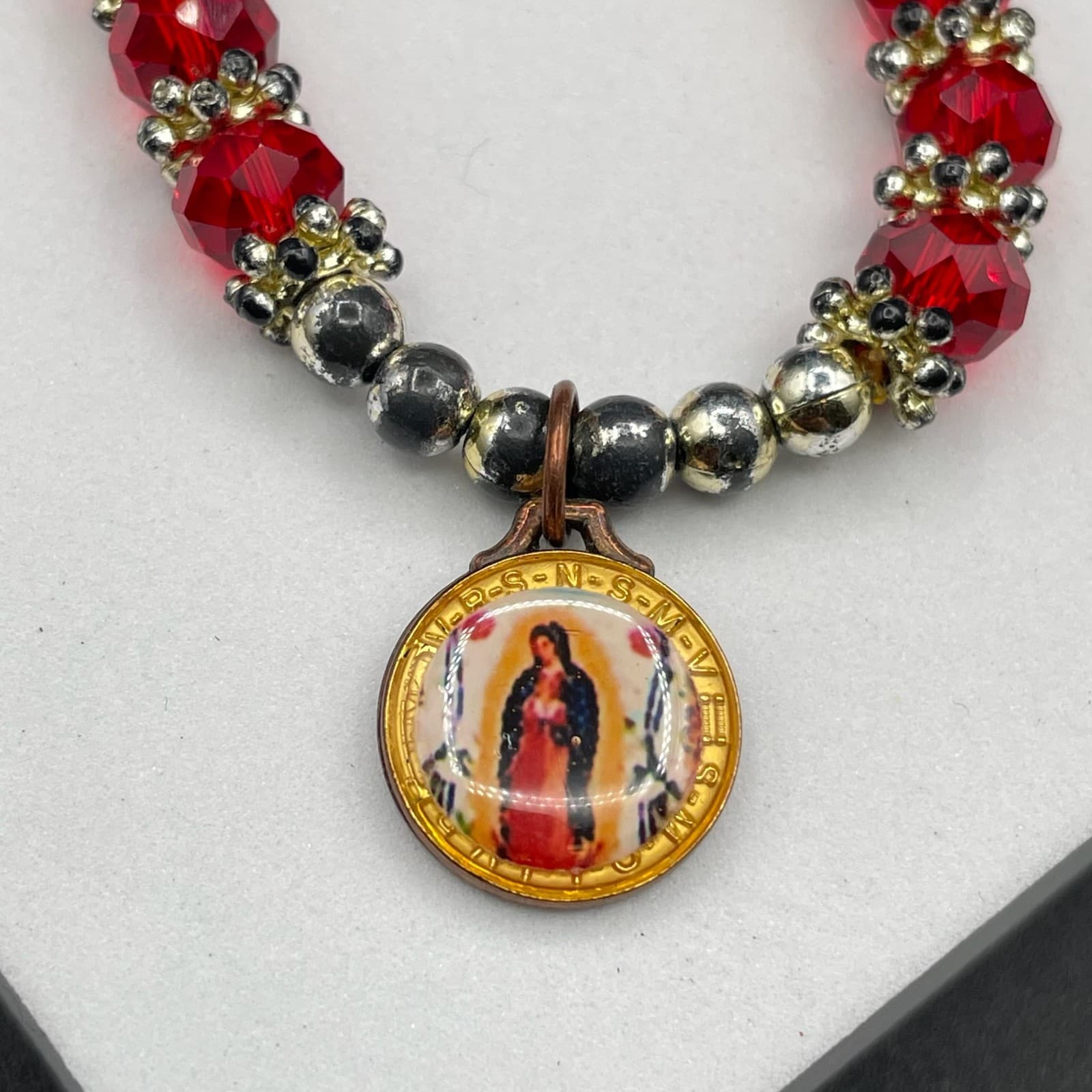 Traditional Red Faceted Glass Virgen De Guadalupe Saint Benedict Beaded Bracelet - Thumbnail 4