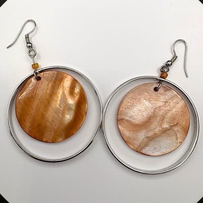 Vintage Orange Shell Disc Dangle Hoop Earrings Bohemian Beachy Boho Drop - Thumbnail 3