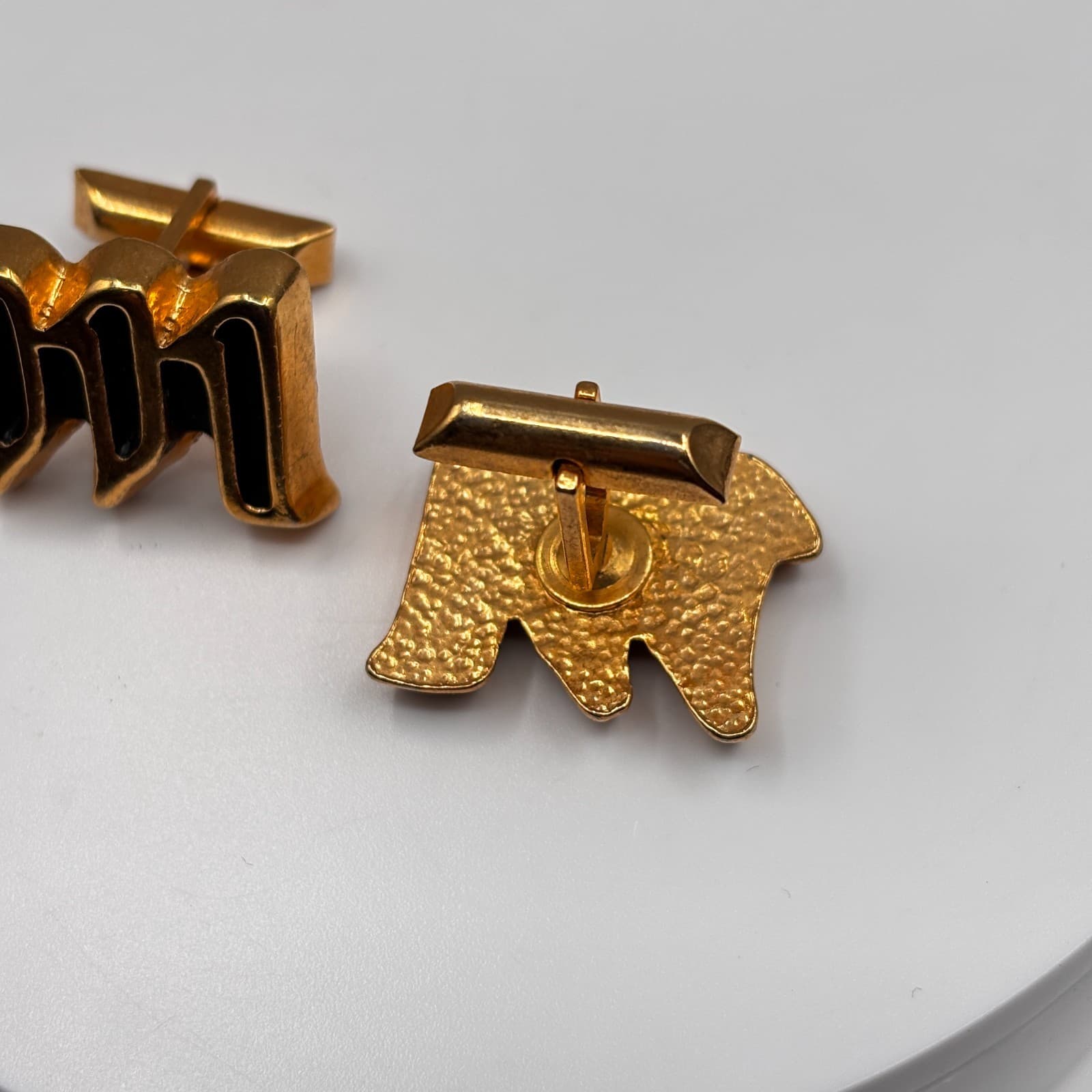 Vintage Men's Gold Tone Black Enamel Initial Letter Monogram Cufflinks - Thumbnail 6