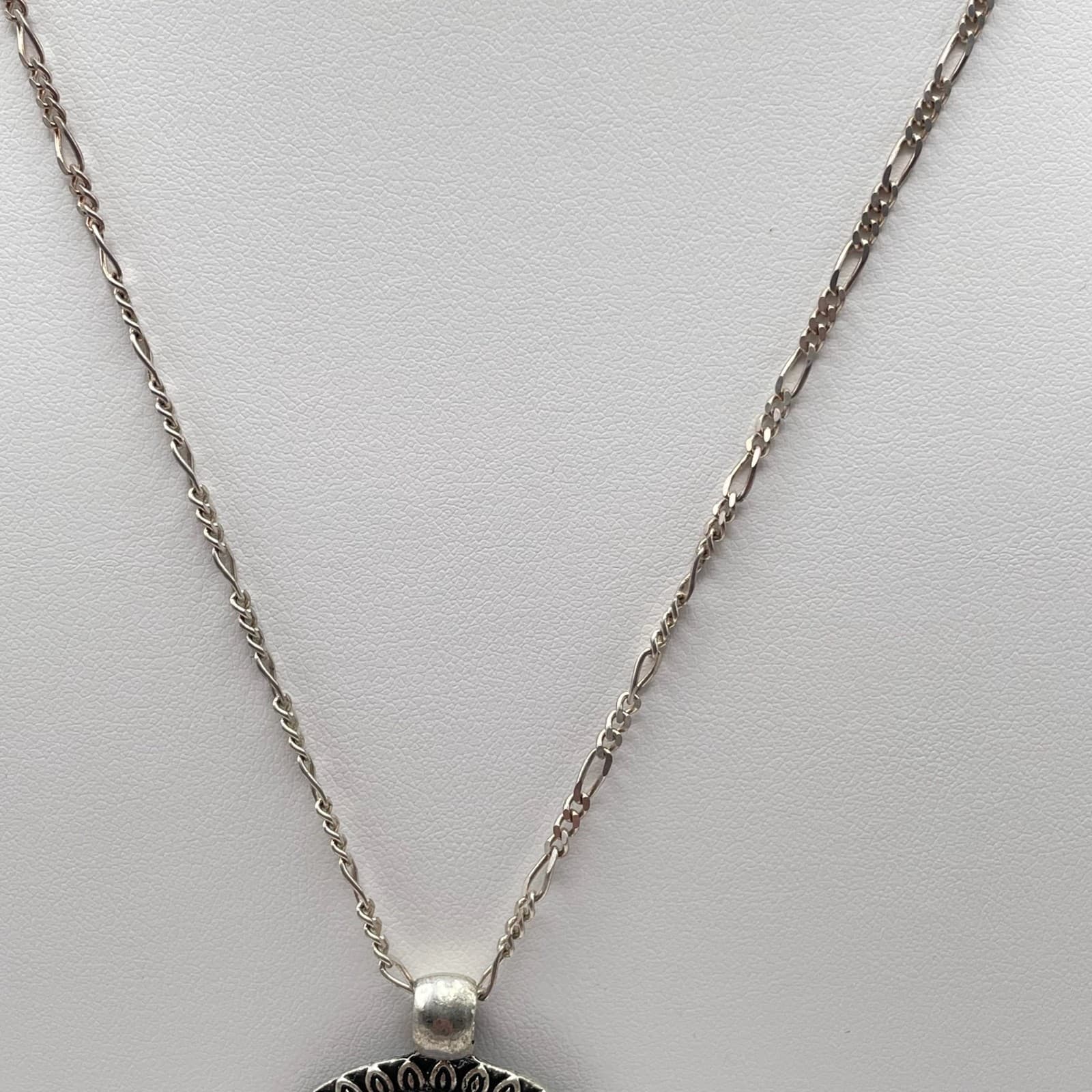 Vintage Y2K Silver Tone Necklace Blue & Pink Splatter Paint Pendant Figaro Chain - Thumbnail 6