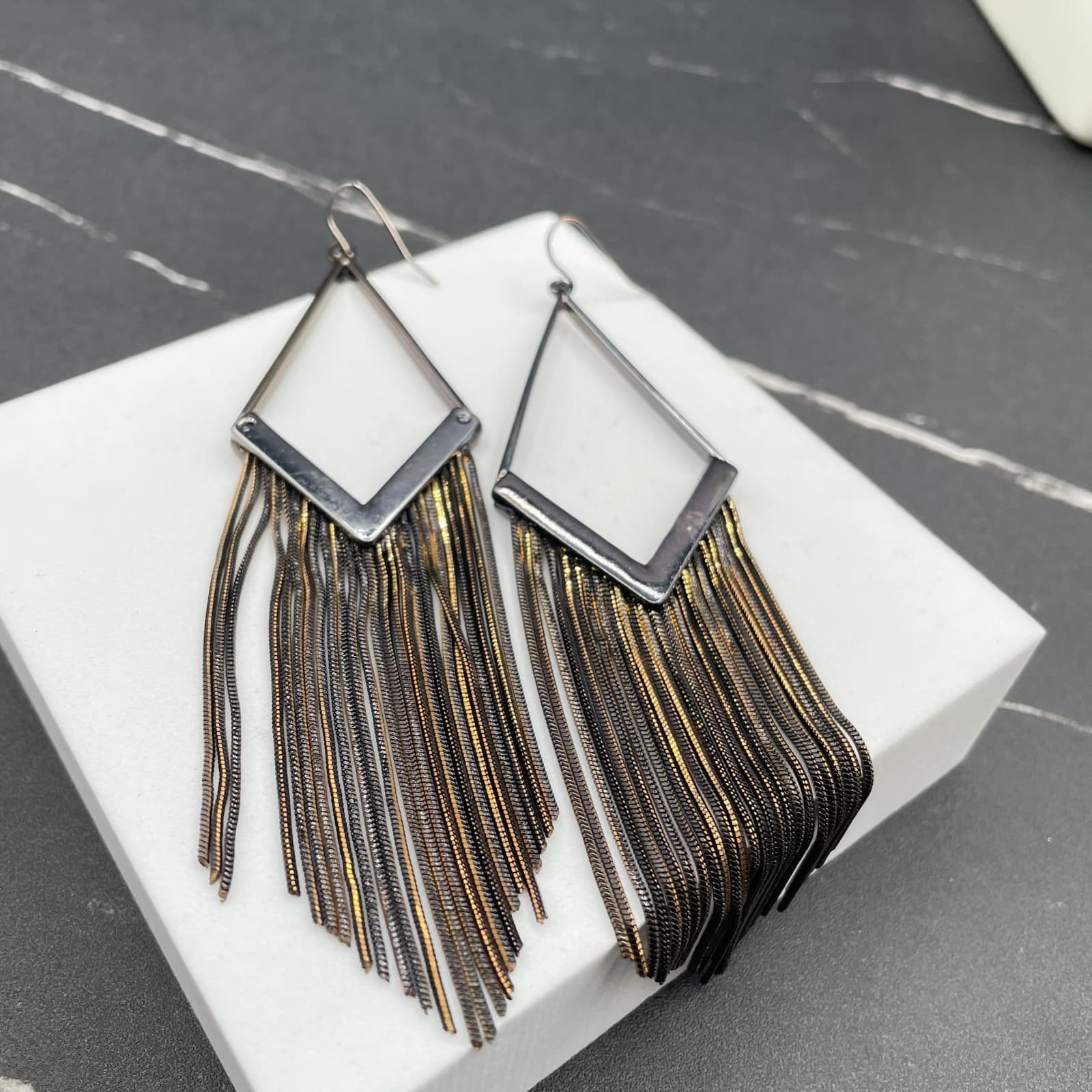 Modern Silver-Tone Classic Gunmetal Snake Chain Tassel Drop French Hook Earring - Thumbnail 3