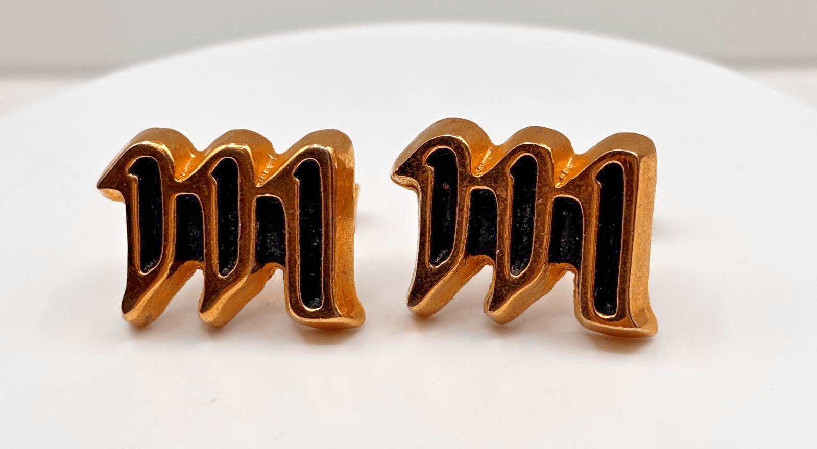 Vintage Men's Gold Tone Black Enamel Initial Letter Monogram Cufflinks - Image 1