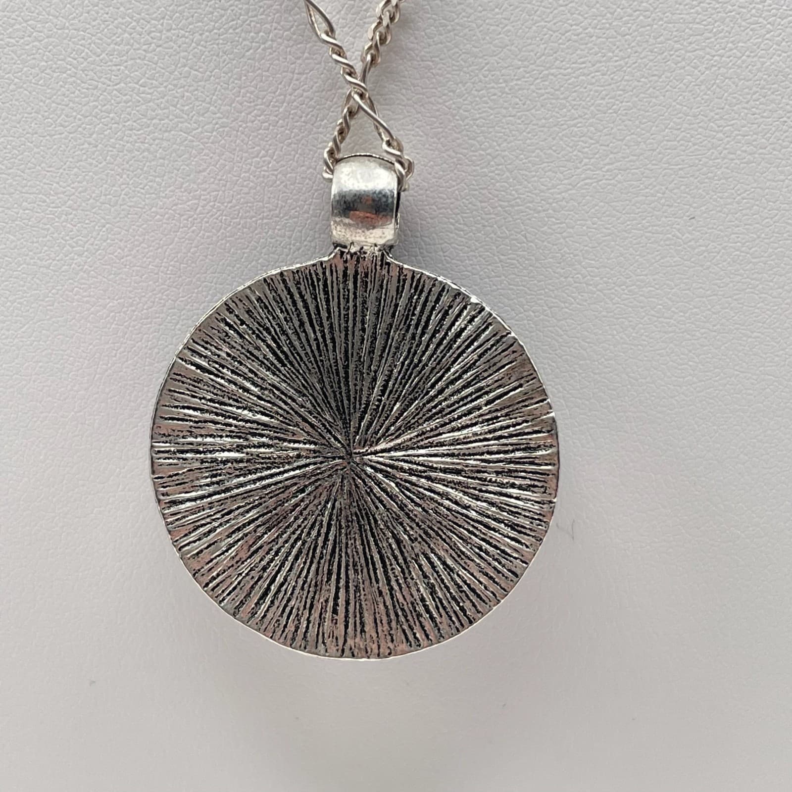 Vintage Y2K Silver Tone Necklace Blue & Pink Splatter Paint Pendant Figaro Chain - Thumbnail 5