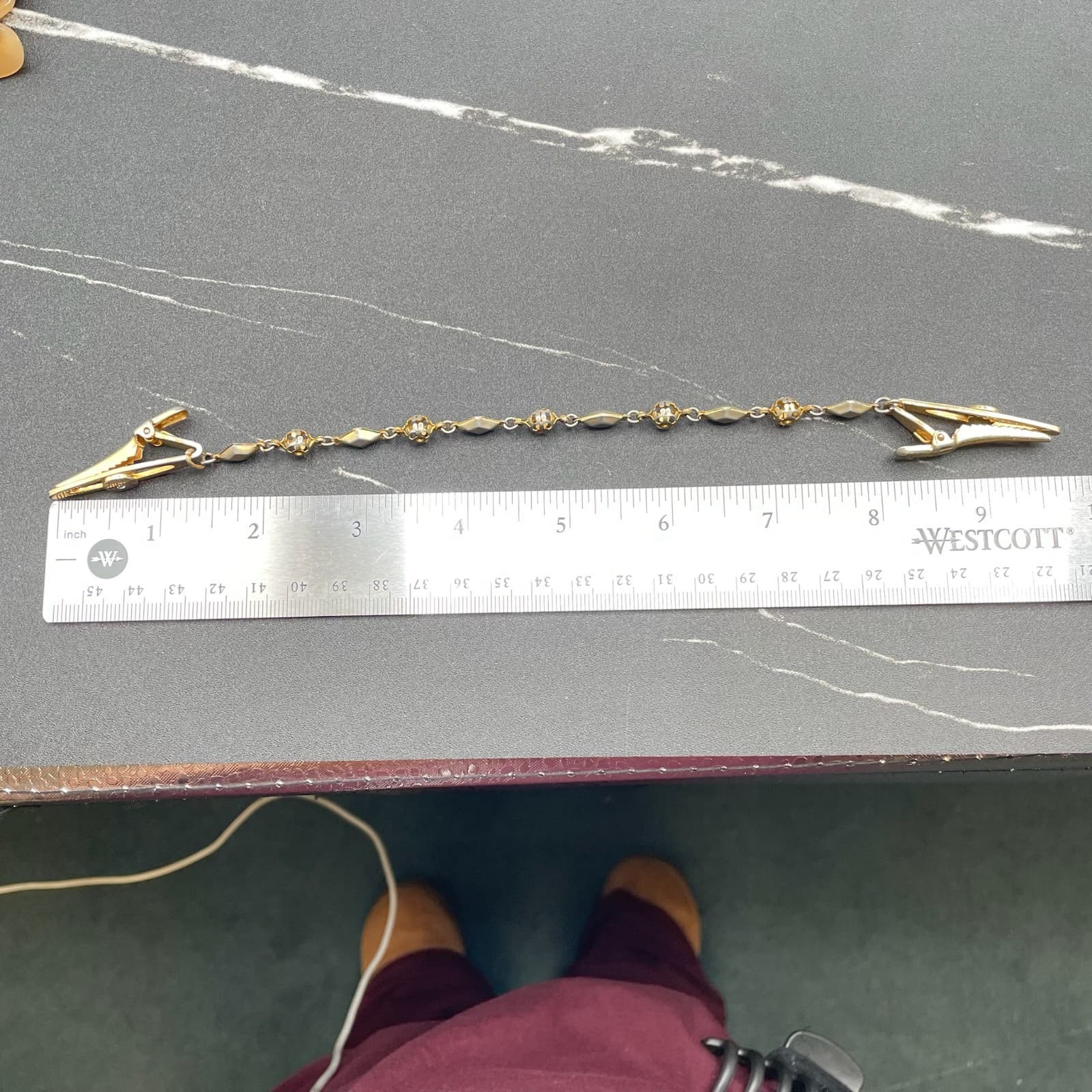 Vintage Gold-Tone Classic Retro Women's Alligator Ornate Clips Sweater Guard - Thumbnail 9