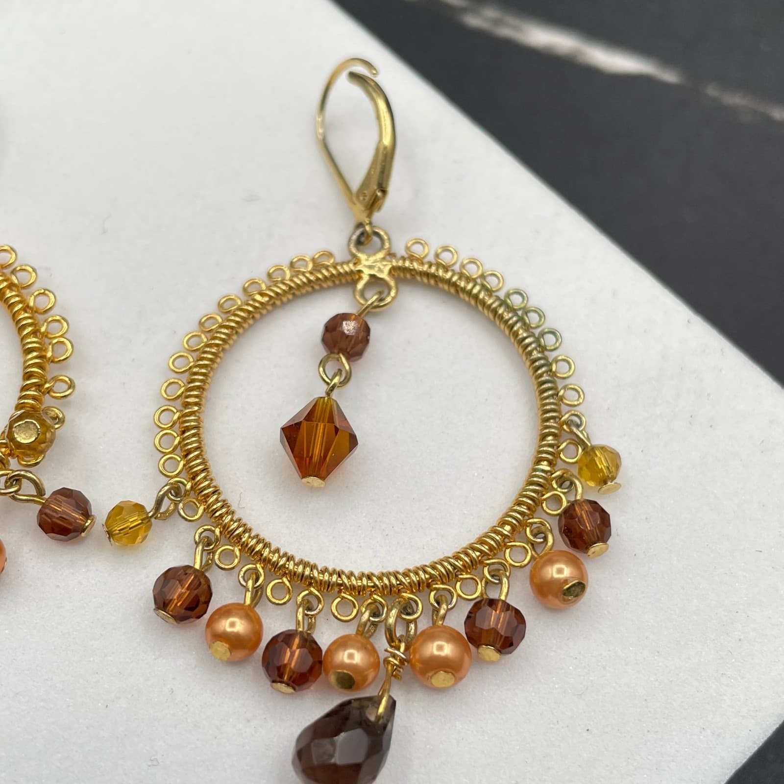 VTG Gold-Tone Faceted Glass Beaded Wire-Wrapped Hoop Chandelier Dangle Earrings - Thumbnail 5