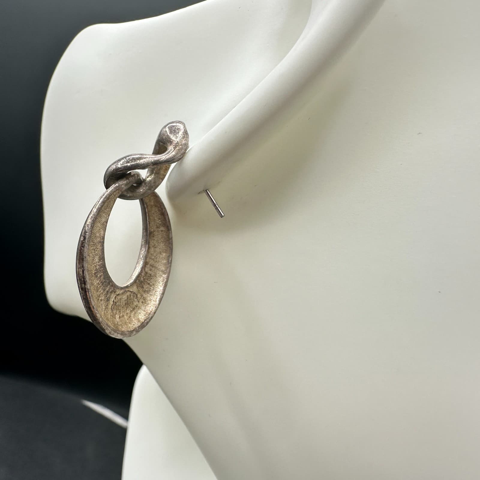 VTG Silver Tone Abstract Knot Oval Drop Earrings Textured Statement Pierced - Thumbnail 6