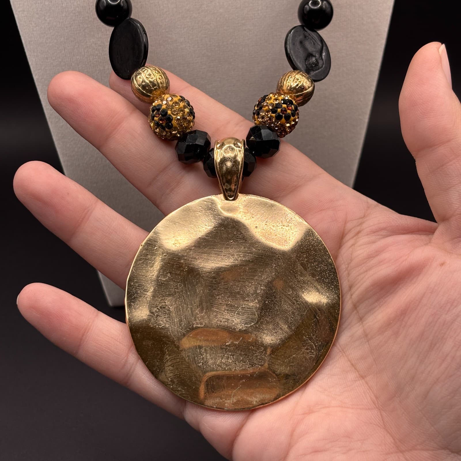 Vintage Gold Black Chunky Necklace Hammered Pendant Resin Crystal Beaded Jules - Thumbnail 3