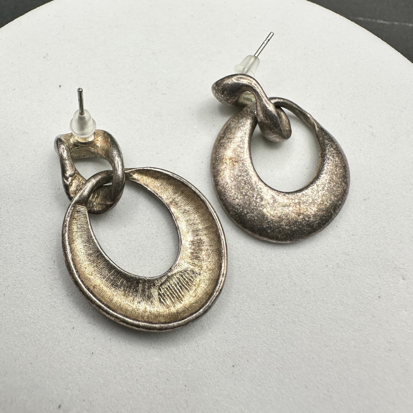 VTG Silver Tone Abstract Knot Oval Drop Earrings Textured Statement Pierced - Thumbnail 2