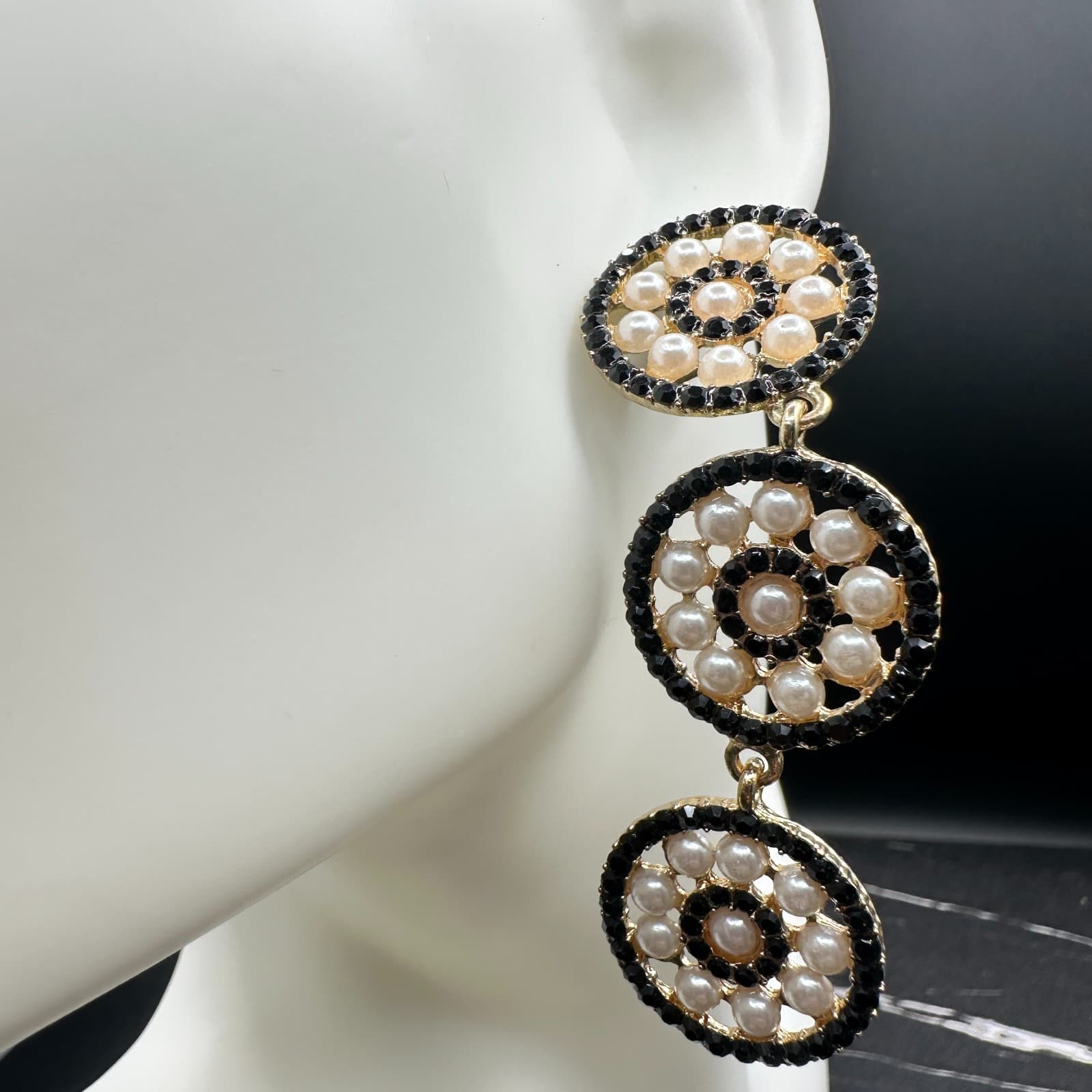 VTG Gold Tone Triple Circle Drop Earrings Black Rhinestone &Faux Pearl Statement - Thumbnail 4