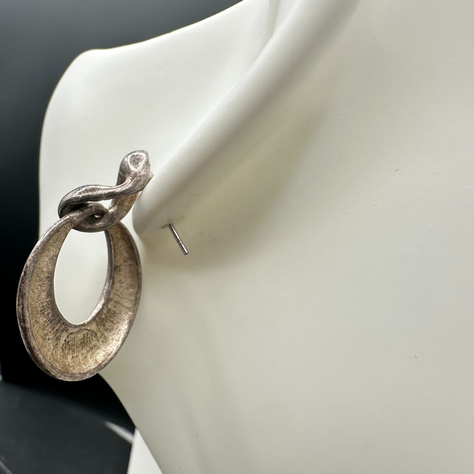 VTG Silver Tone Abstract Knot Oval Drop Earrings Textured Statement Pierced - Thumbnail 7