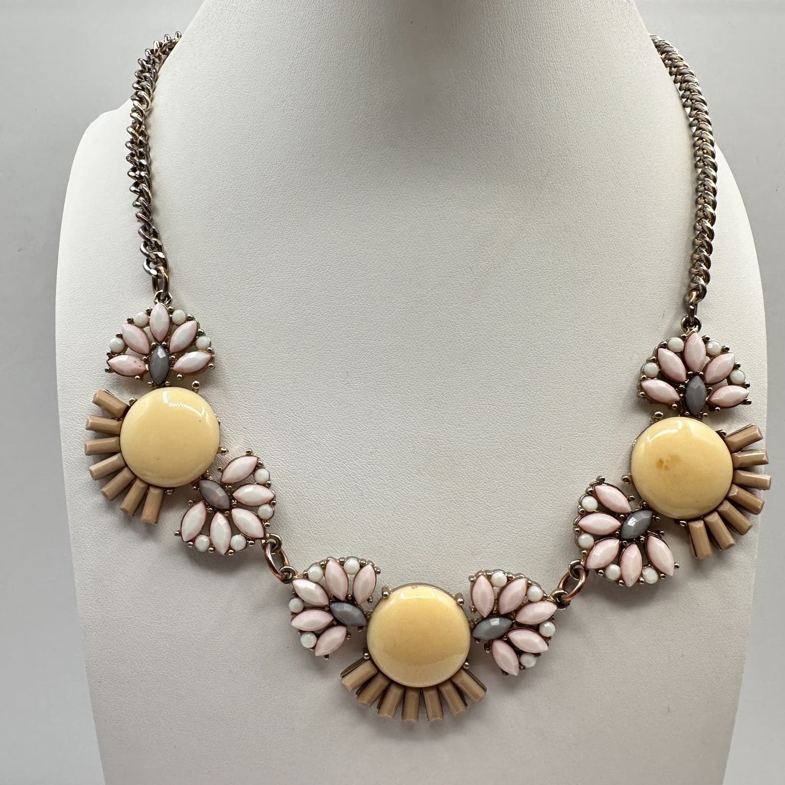 Vintage Y2K Statement Bib Necklace Cabochon Chunky Boho Women's Classic Jewelry - Image 1