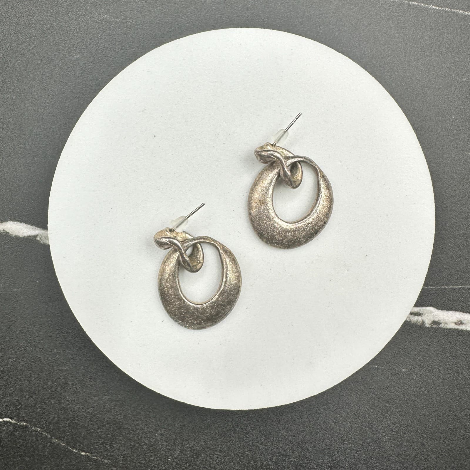 VTG Silver Tone Abstract Knot Oval Drop Earrings Textured Statement Pierced - Thumbnail 10