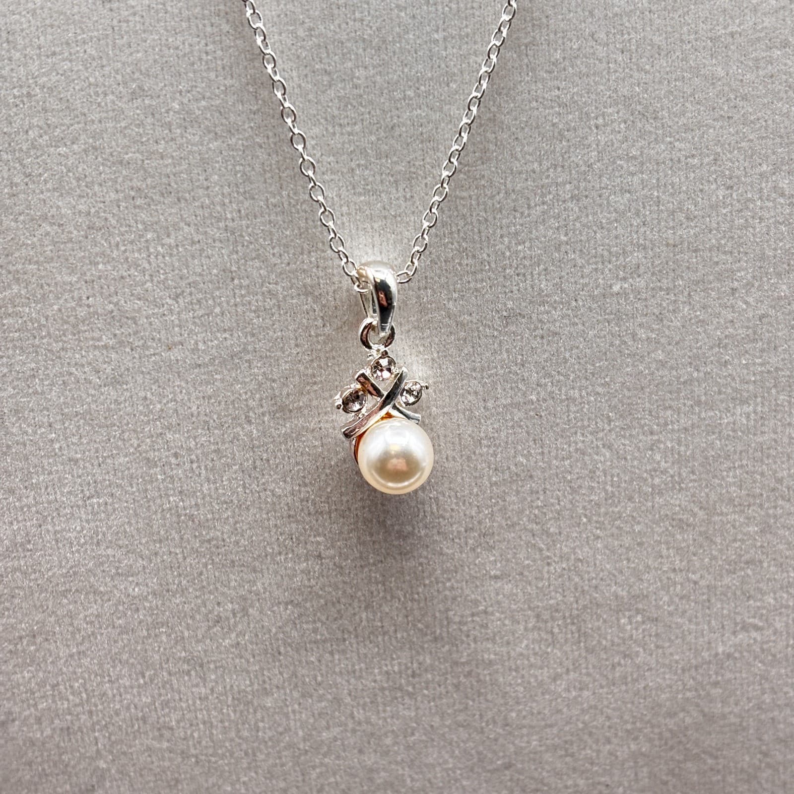 Sha Silver Tone Faux Pearl Pendant Necklace Women White Crystal Accent Jewelry - Thumbnail 2