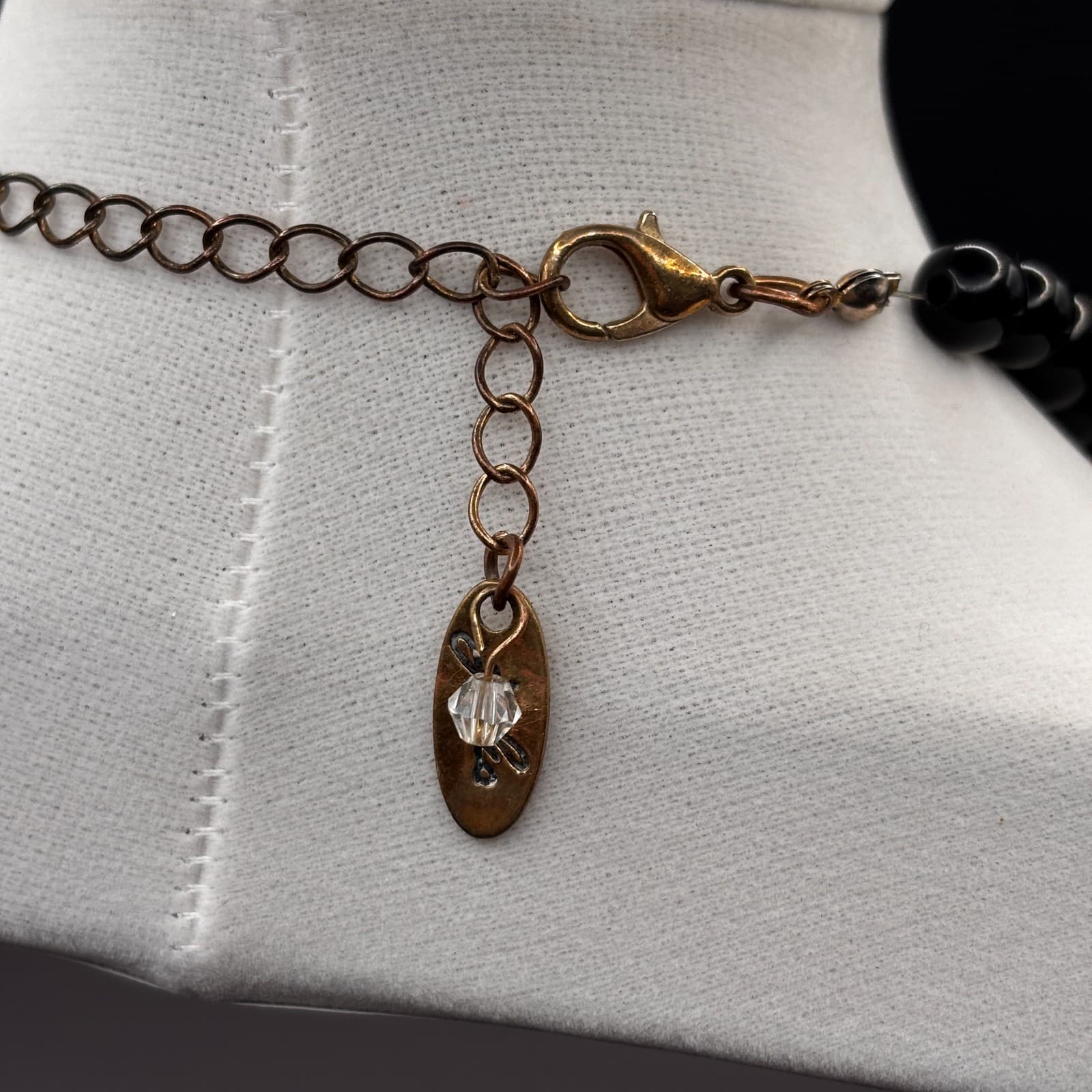 Vintage Gold Black Chunky Necklace Hammered Pendant Resin Crystal Beaded Jules - Thumbnail 9