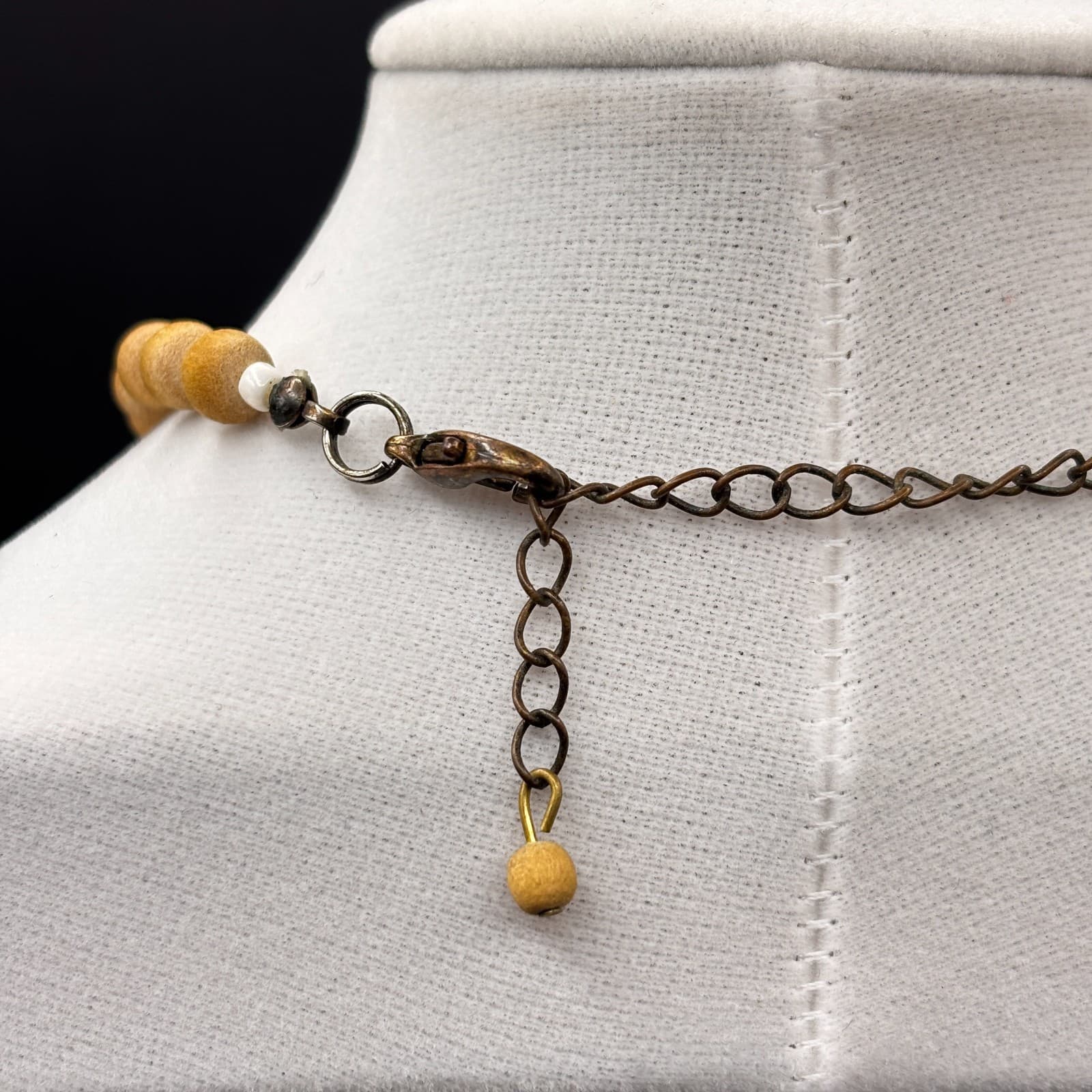 Vintage Boho Wood Bead Mother of Pearl Pendant Necklace Beach Tribal Jewelry - Thumbnail 10