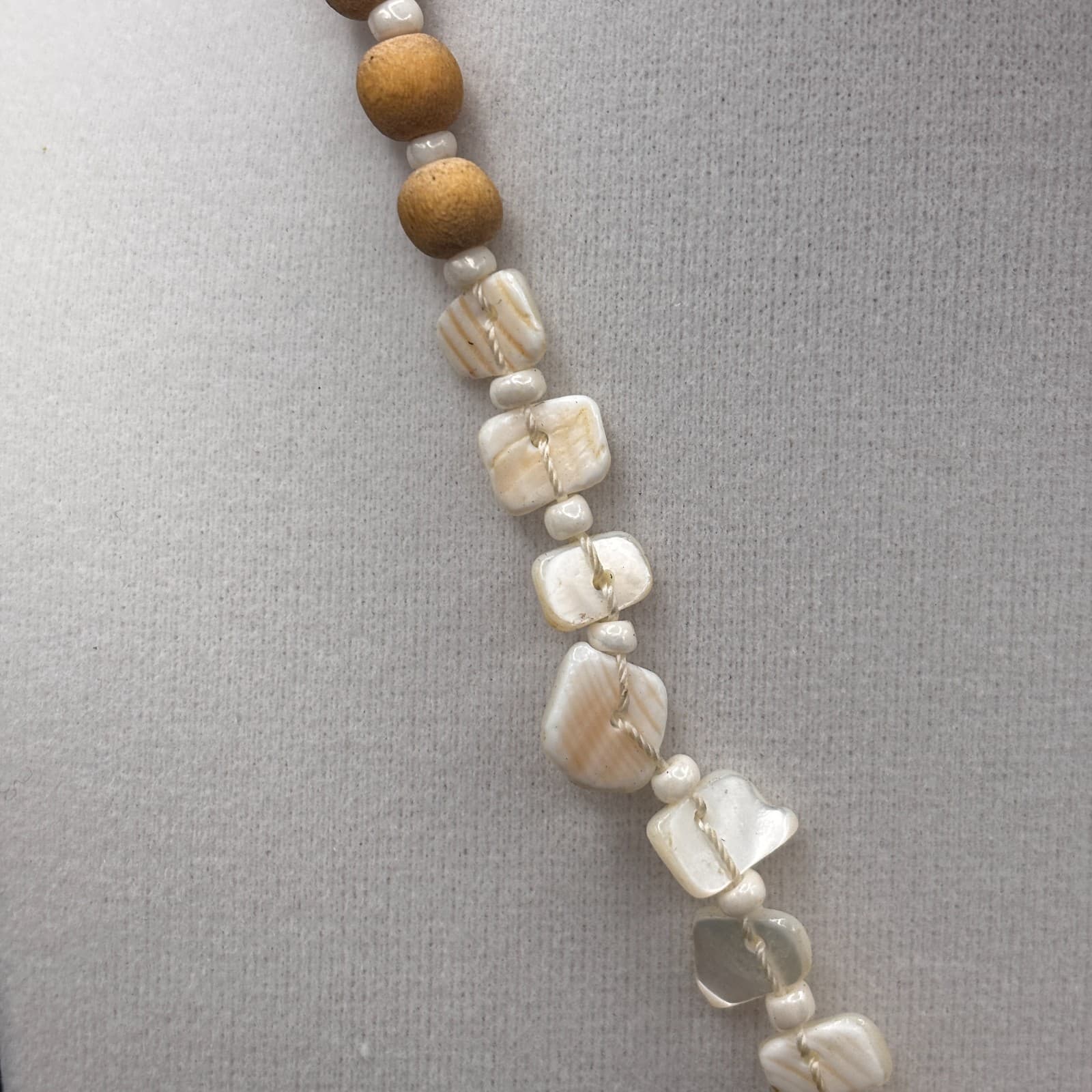 Vintage Boho Wood Bead Mother of Pearl Pendant Necklace Beach Tribal Jewelry - Thumbnail 6