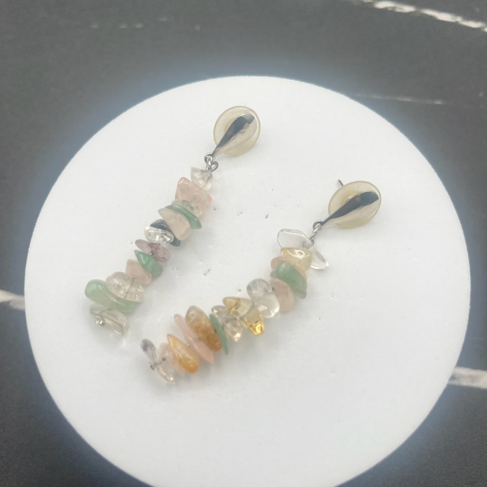 Vintage Pastel Crystal Dangles Mixed Boho Gemstone Chip Earrings Jewelry - Thumbnail 9